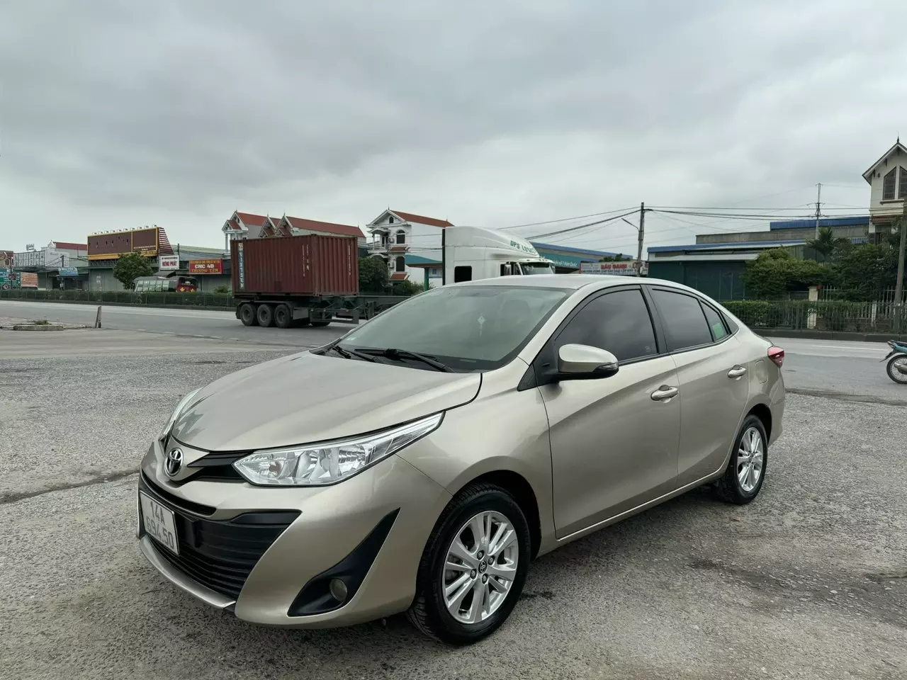 Cần bán xe Vios 2020 bản E số sàn-1