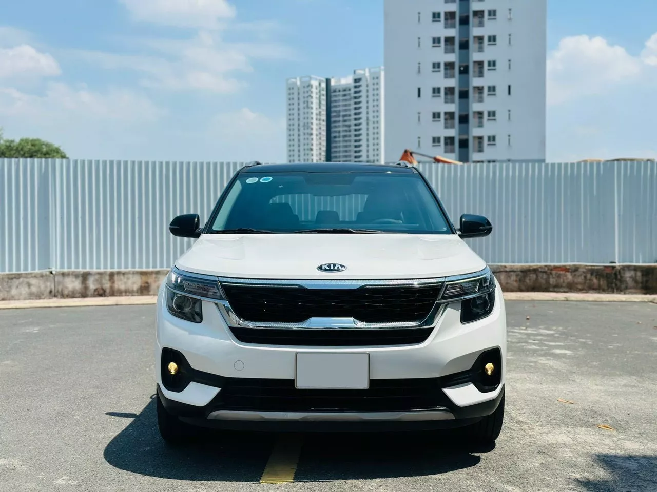  KIA SELTOS 1.4 LUXURY_2020-1