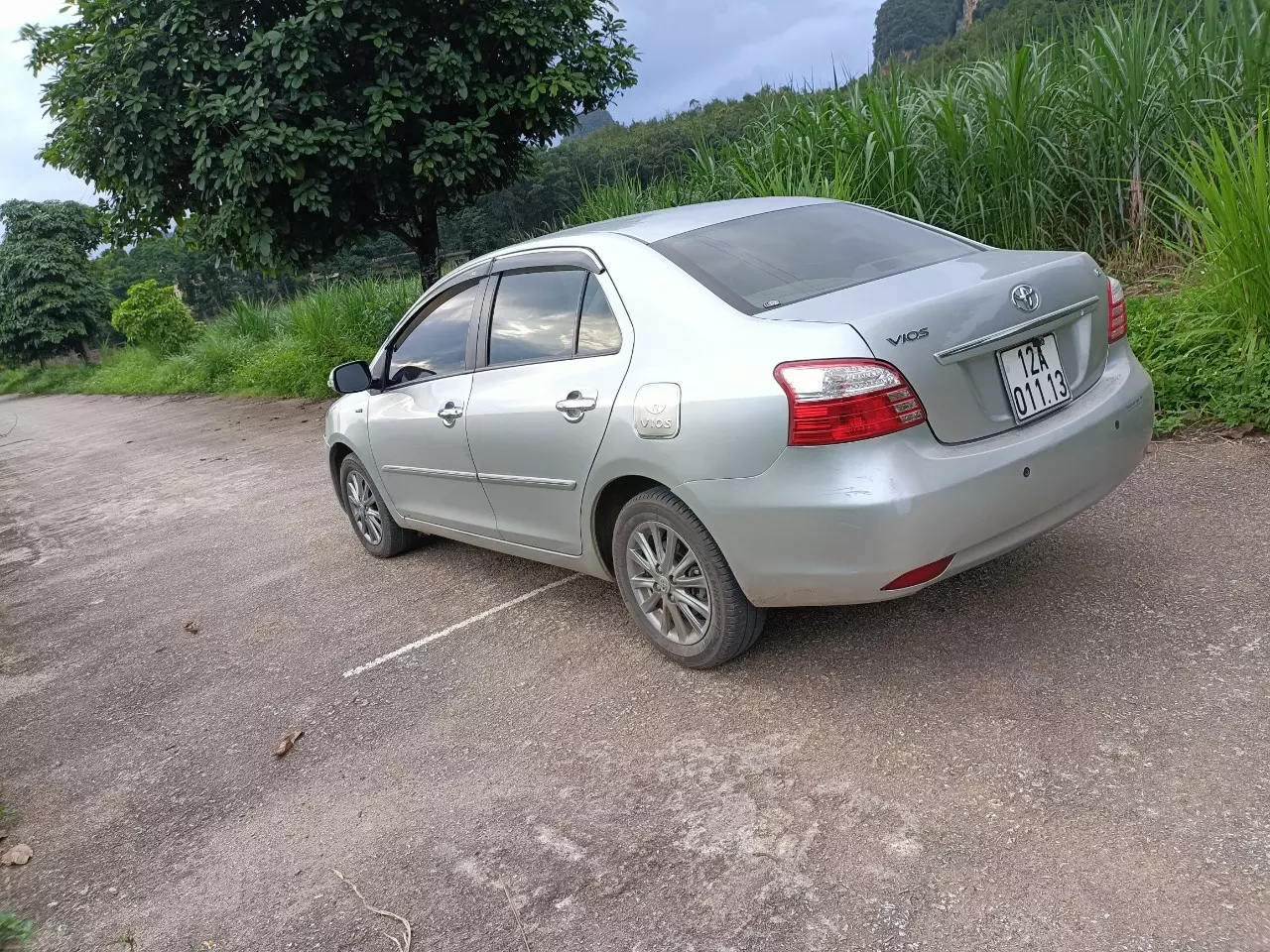 Chính chủ bán xe TOYOTA VIOS sản xuất năm 2012 -2