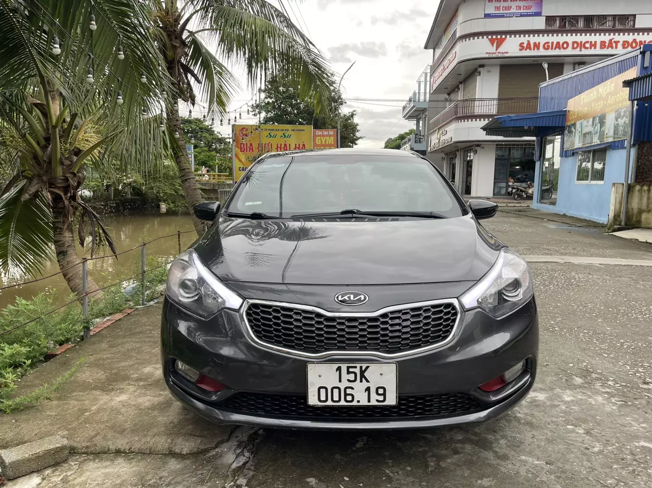 Kia k3 2014. Màu xám lông chuột. -1