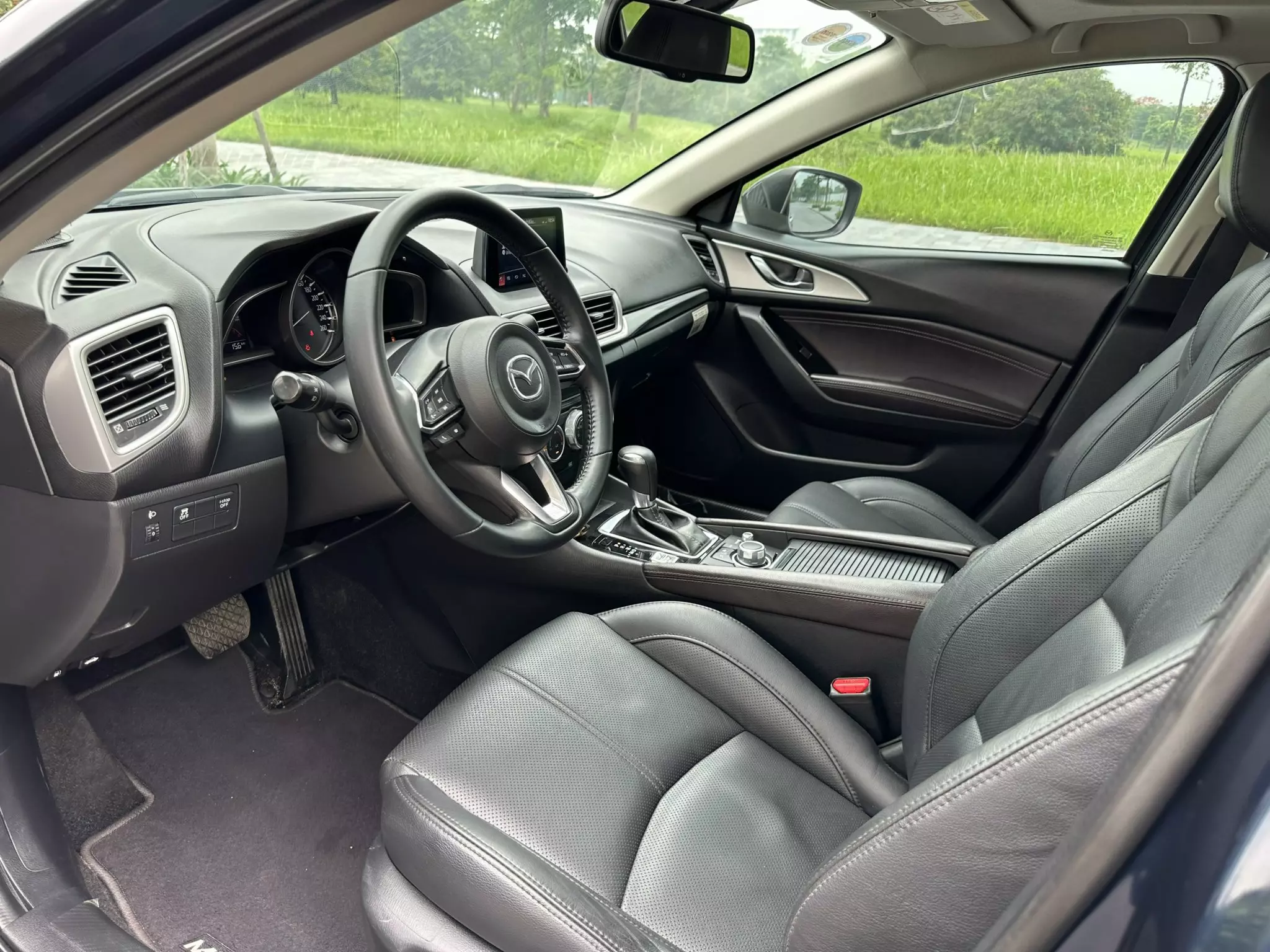 Chính chủ cần bán nhanh Mazda 1.5 sx 2019 Luxury -7