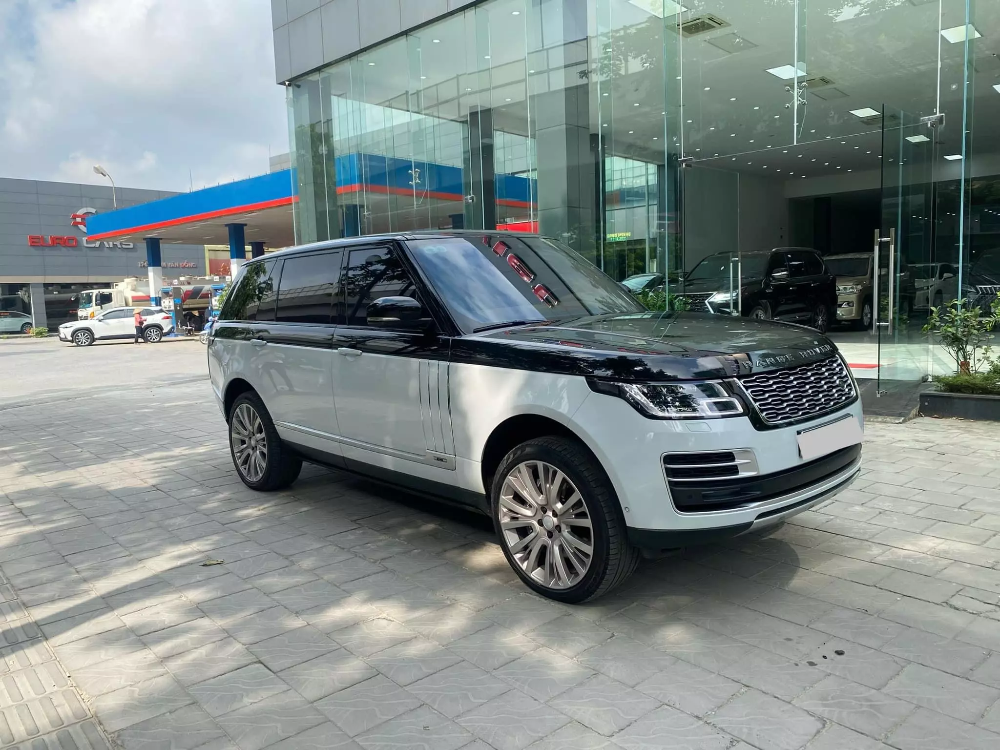 Bán Range Rover SVAutobiography LWB 3.0, sản xuất 2021, mới 99%.-1