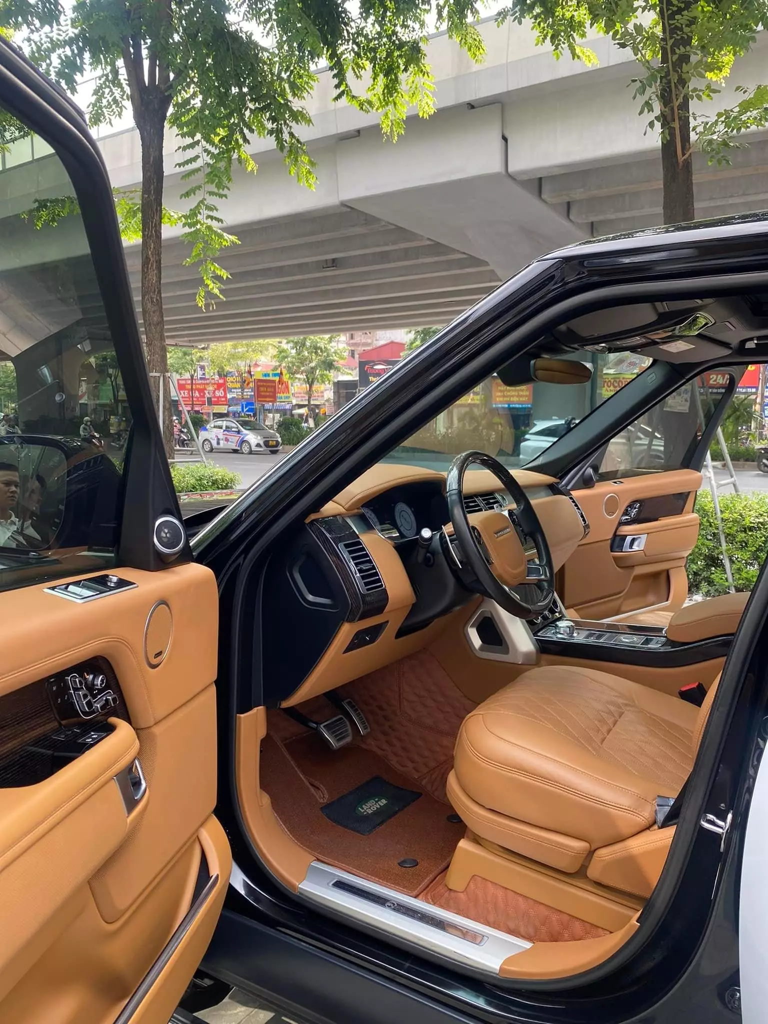 Bán Range Rover SVAutobiography LWB 3.0, sản xuất 2021, mới 99%.-7