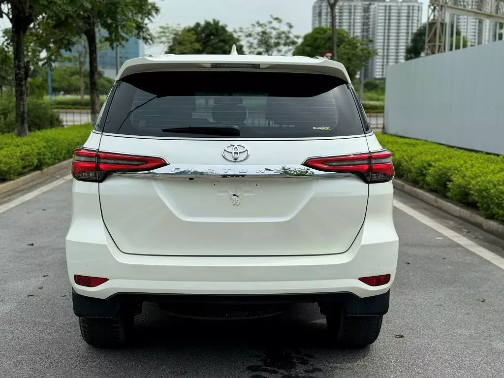 BÁN XE Fortuner 2021 máy xăng 2 cầu. - 990tr-4