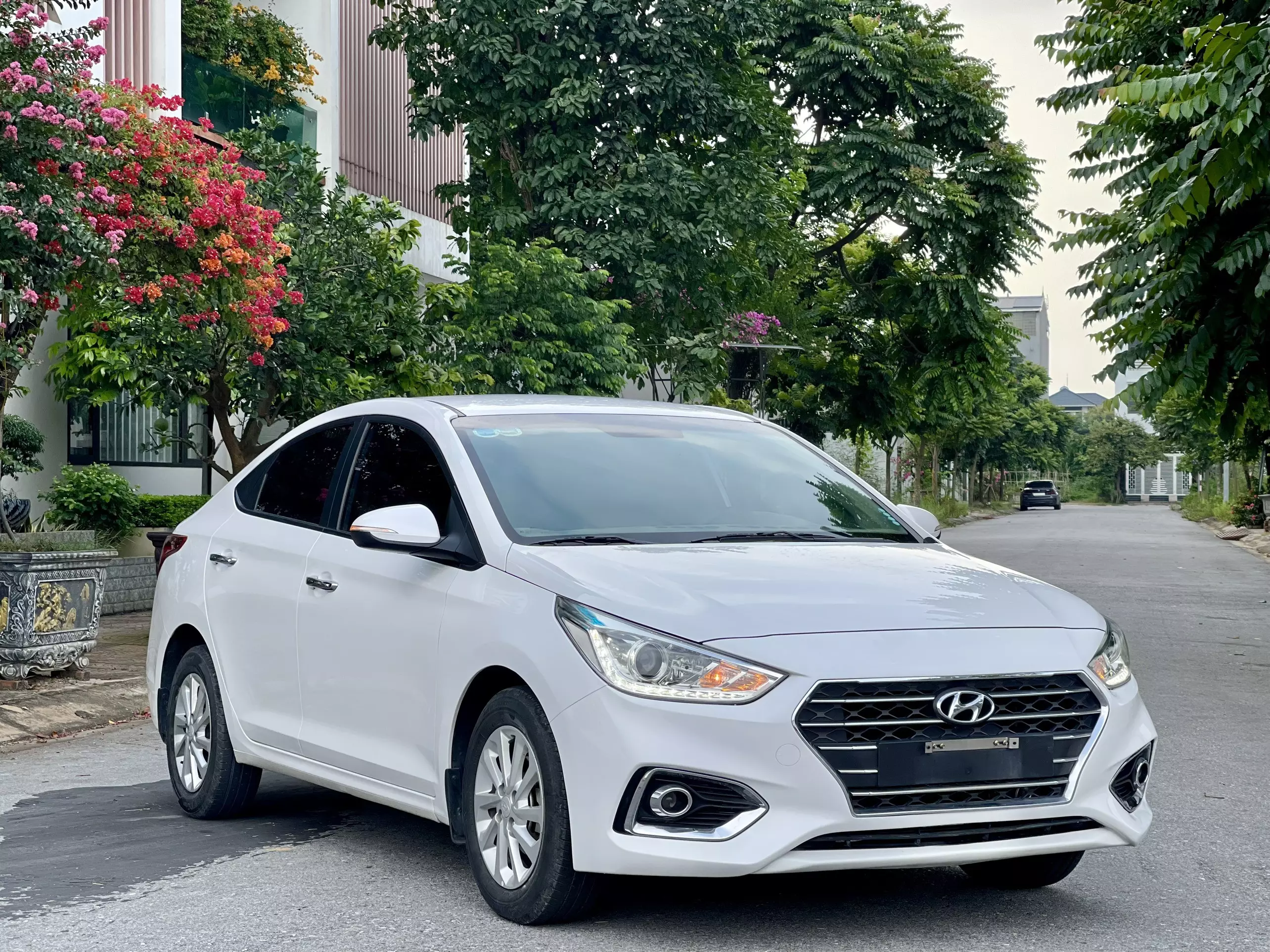 BÁN XE HYUNDAI ACCENT 1.4AT- 2020 - Giá 420 TRIỆU .-1