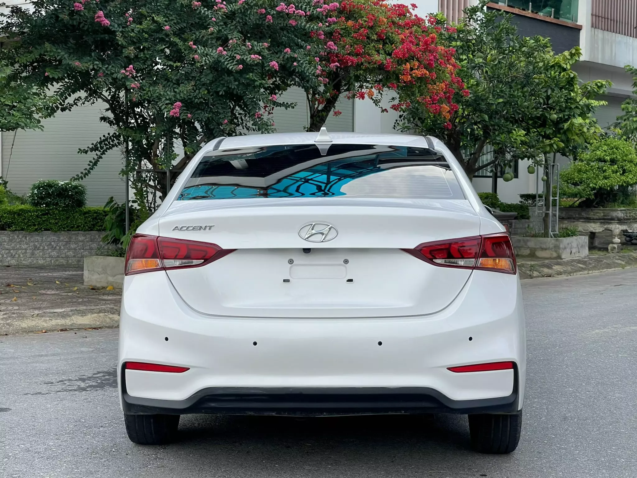 BÁN XE HYUNDAI ACCENT 1.4AT- 2020 - Giá 420 TRIỆU .-3