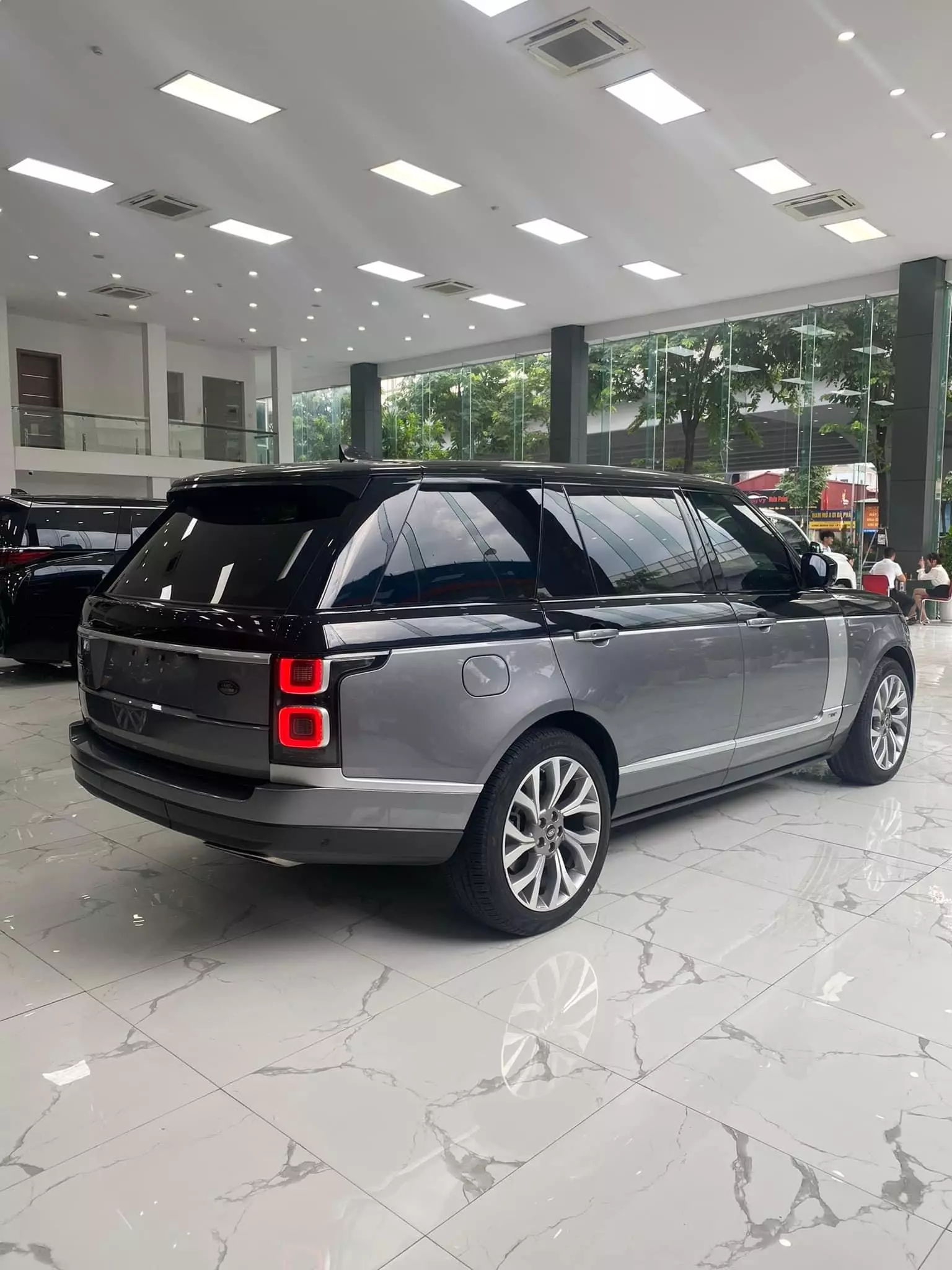 Range Rover Autobiography LWB 3.0L 2019, chạy 50.000 Km, 1chủ từ mới.-3