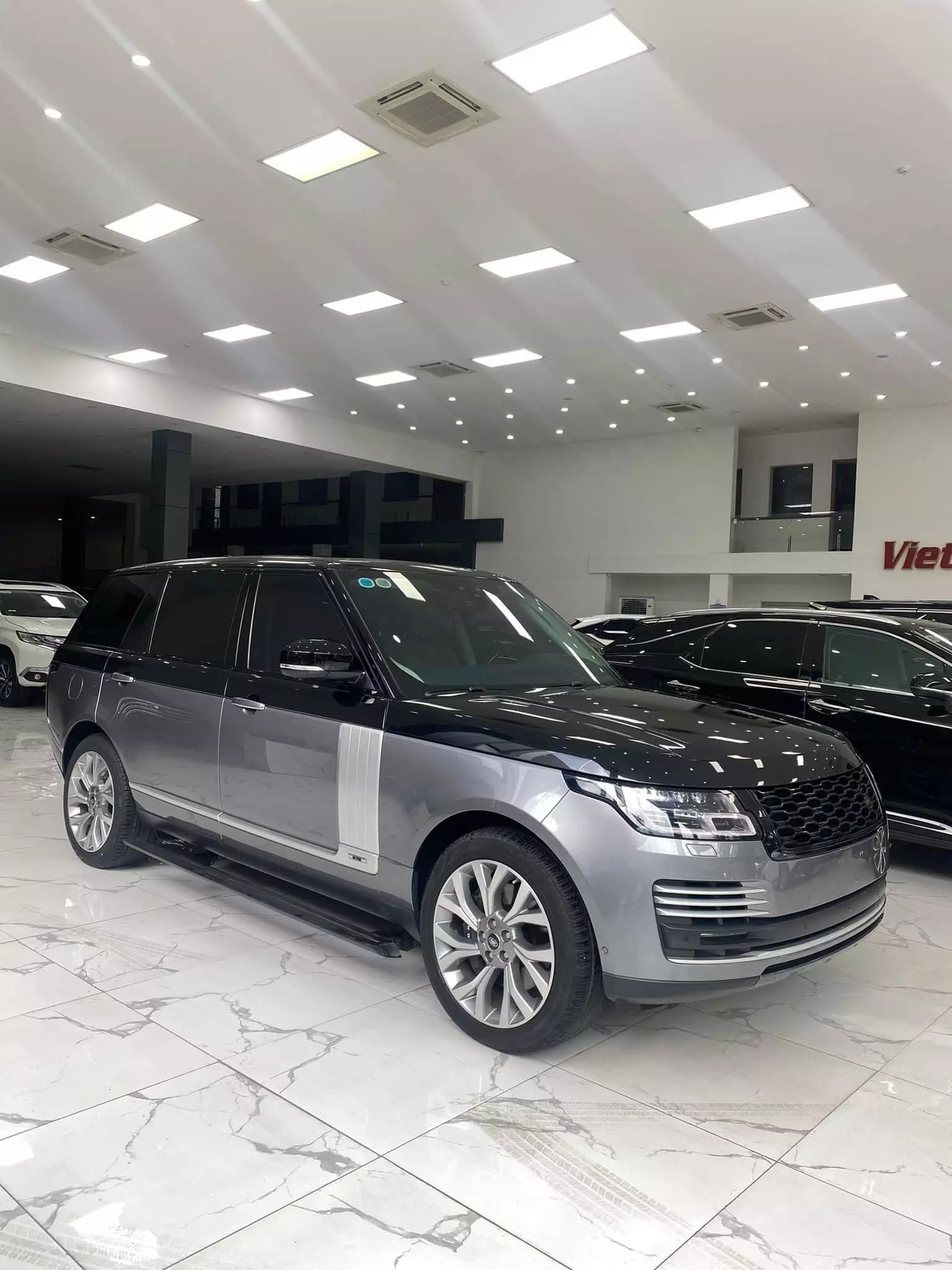 Range Rover Autobiography LWB 3.0L 2019, chạy 50.000 Km, 1chủ từ mới.-2