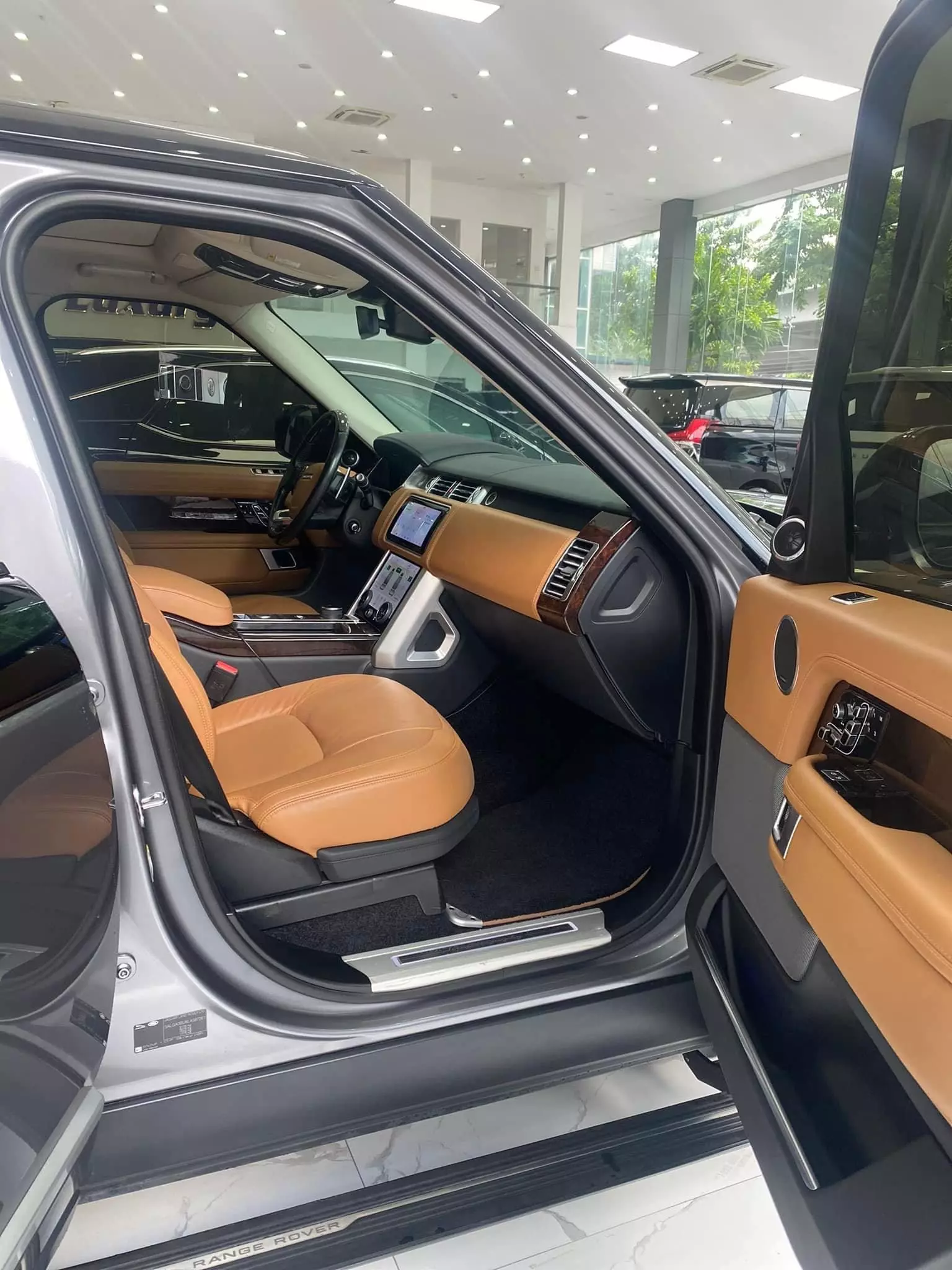 Range Rover Autobiography LWB 3.0L 2019, chạy 50.000 Km, 1chủ từ mới.-9