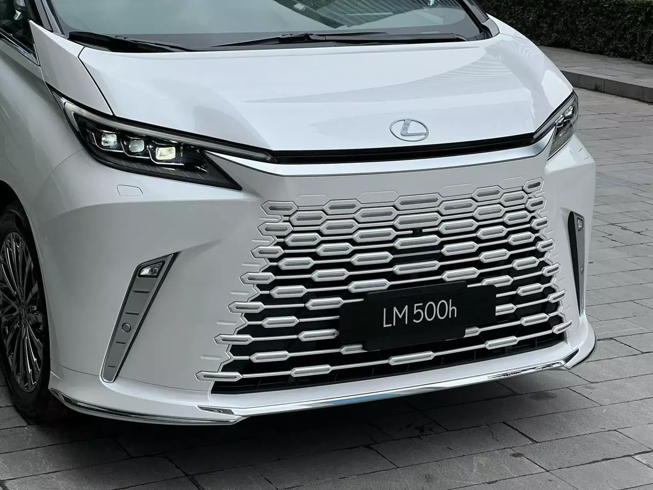 LEXUS LM500h - ĐẶT CỌC SỚM - GIAO XE SỚM-3