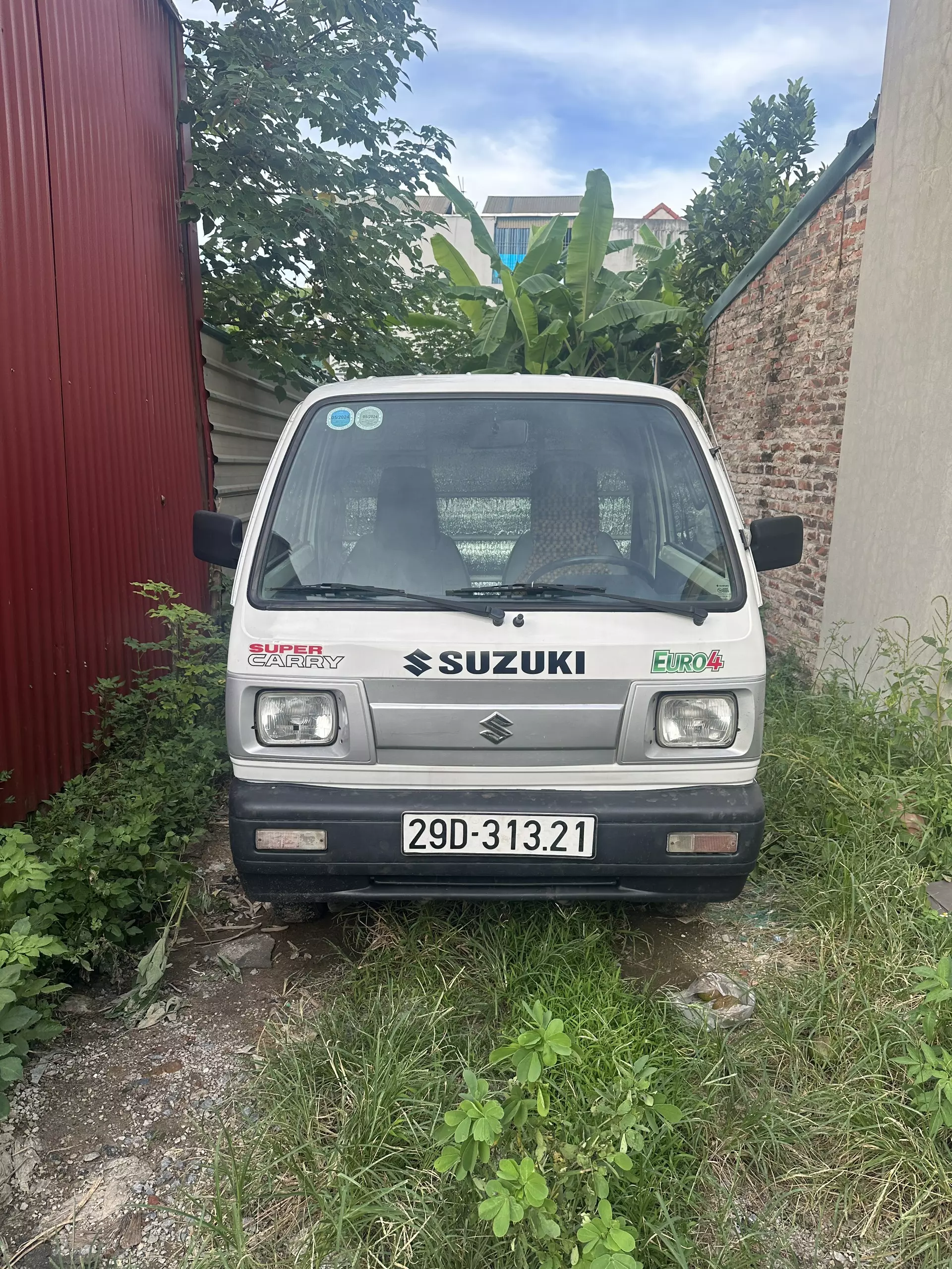 CẦN BÁN XE SUZUKI 2018-0