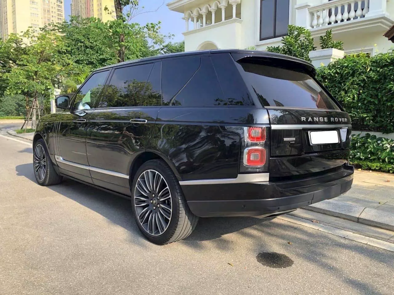 Range Rover ATB LWB 3.0L đăng ký 2020, 1 chủ, biển Hà Nội, mới 99%.-4