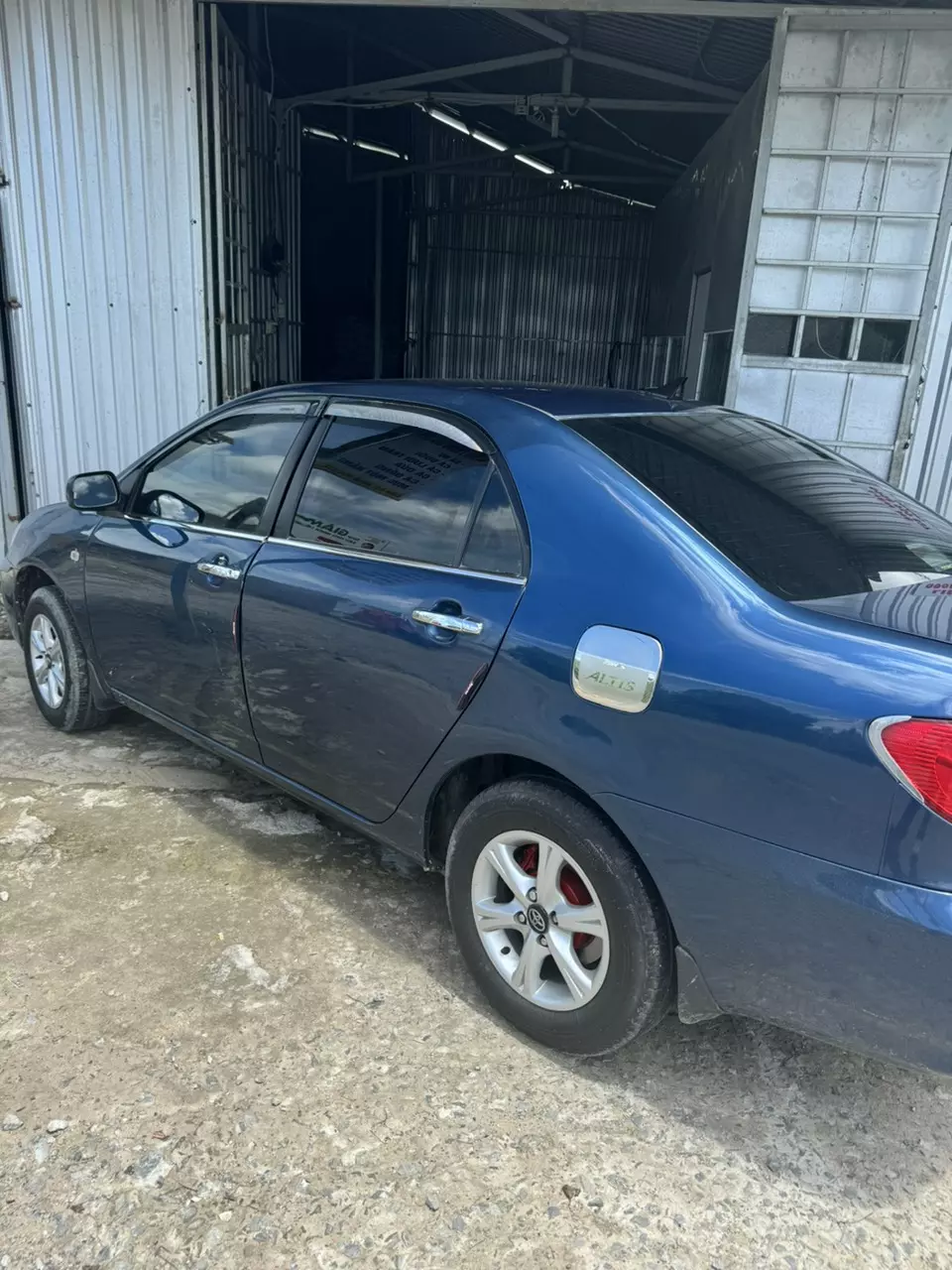 Cần bán gấp Toyota Corolla altis 2002-4