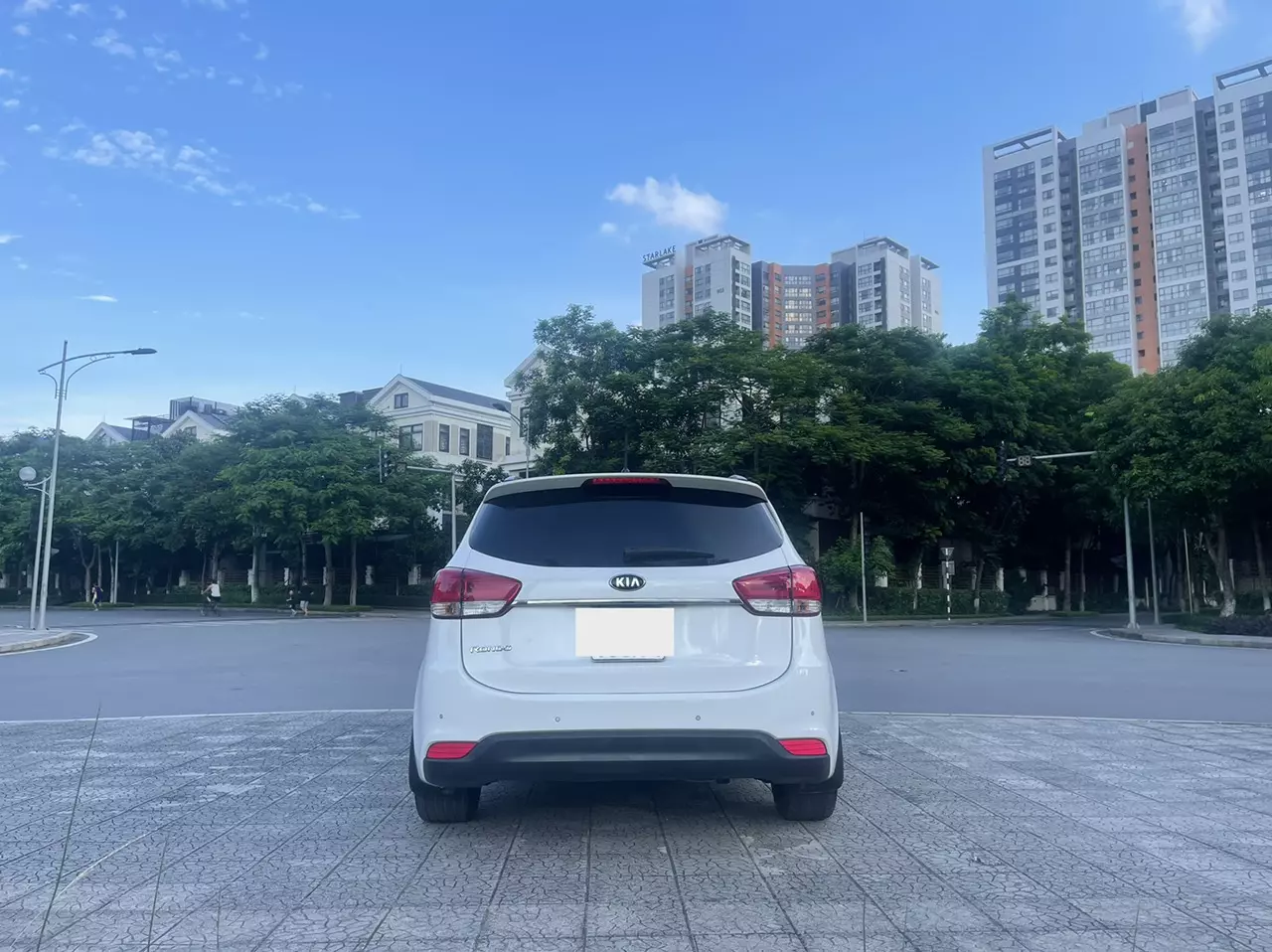 Chính chủ bán xe Kia Rondo máy xăng 2.0,bản full -8