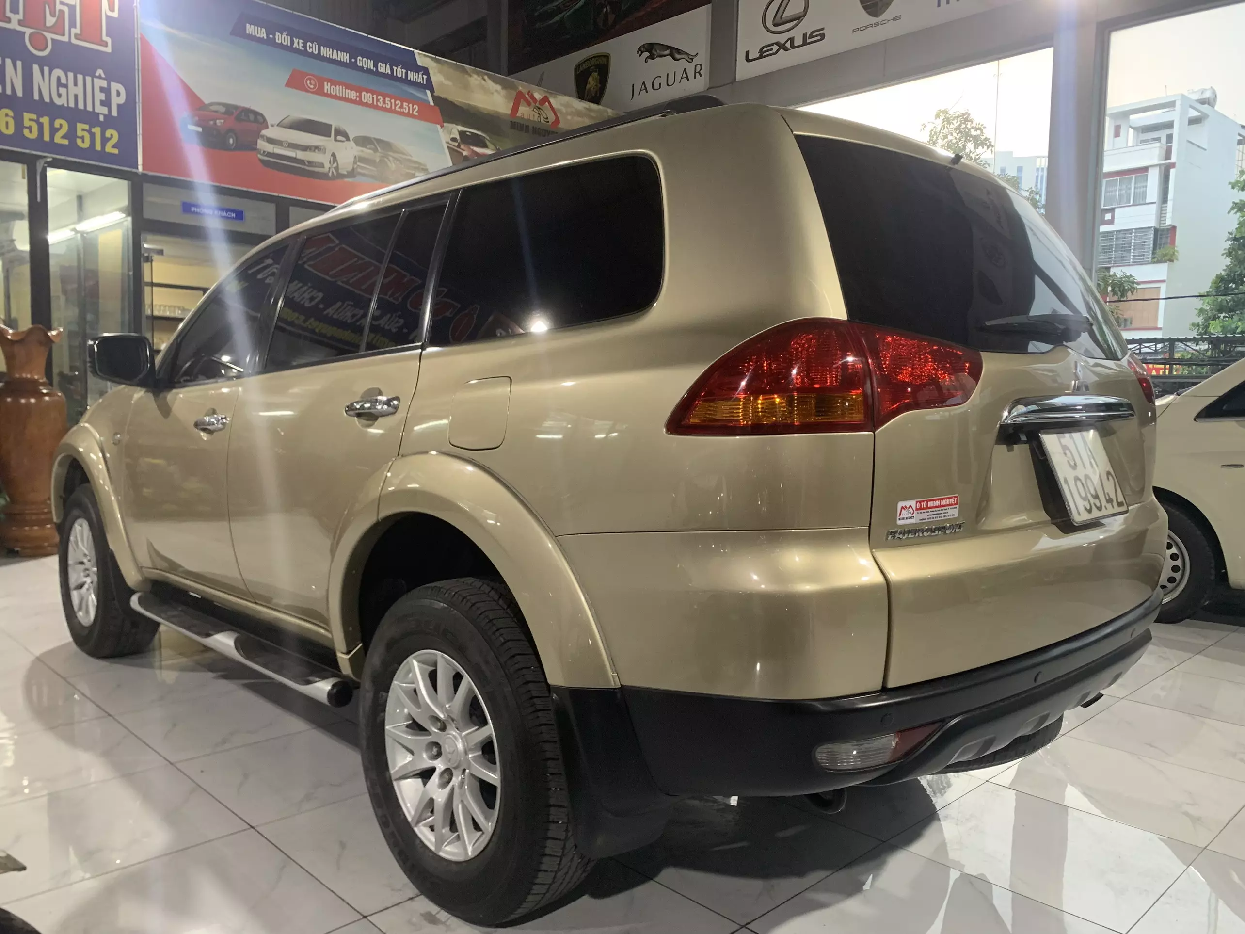 Bán xe Mitsubishi Pajero Sport D 4x2 AT - 2011, vô nhiều đồ chơi, giá 420tr.-1