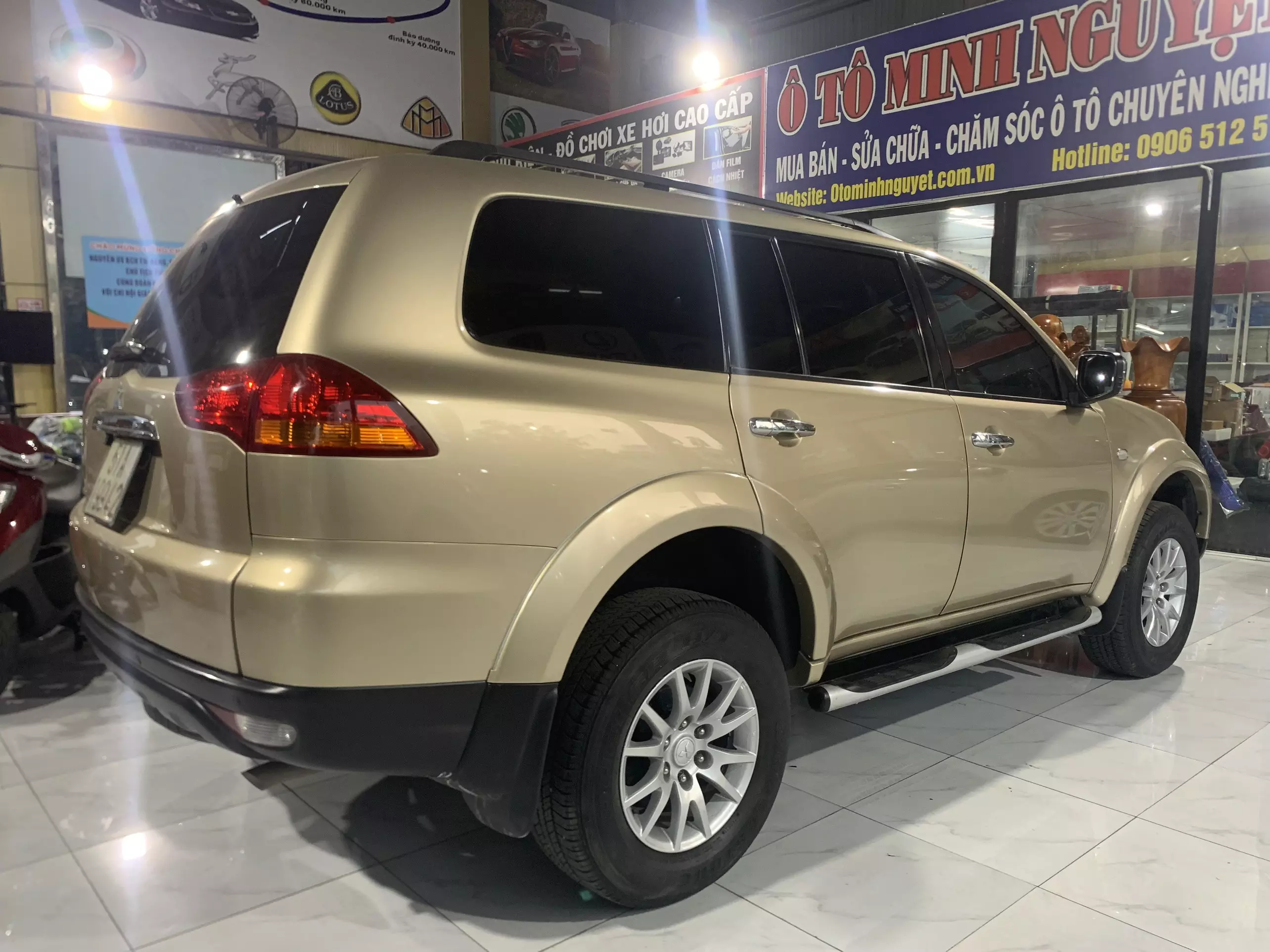 Bán xe Mitsubishi Pajero Sport D 4x2 AT - 2011, vô nhiều đồ chơi, giá 420tr.-9