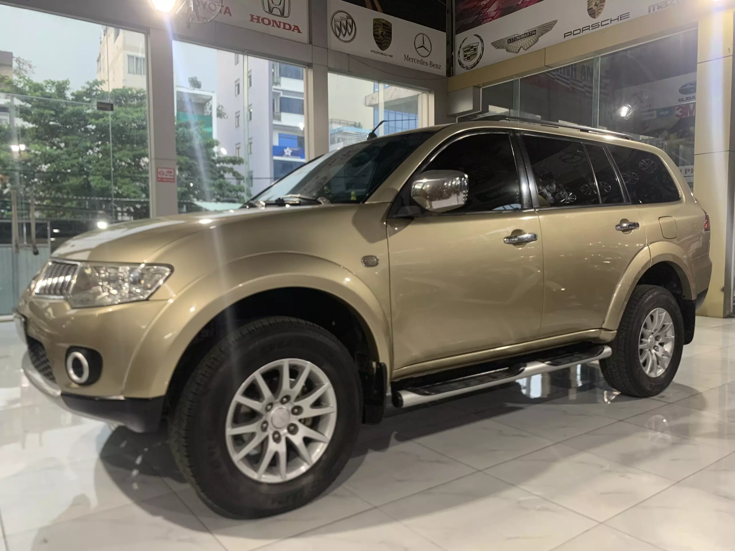 Bán xe Mitsubishi Pajero Sport D 4x2 AT - 2011, vô nhiều đồ chơi, giá 420tr.-8