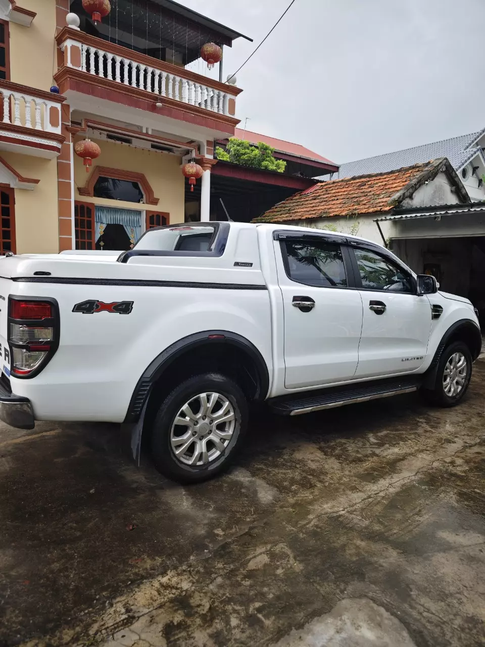 Chính Chủ Cần Bán Xe Bản limited 4x4 2.0 hộp số 10 cấp-2