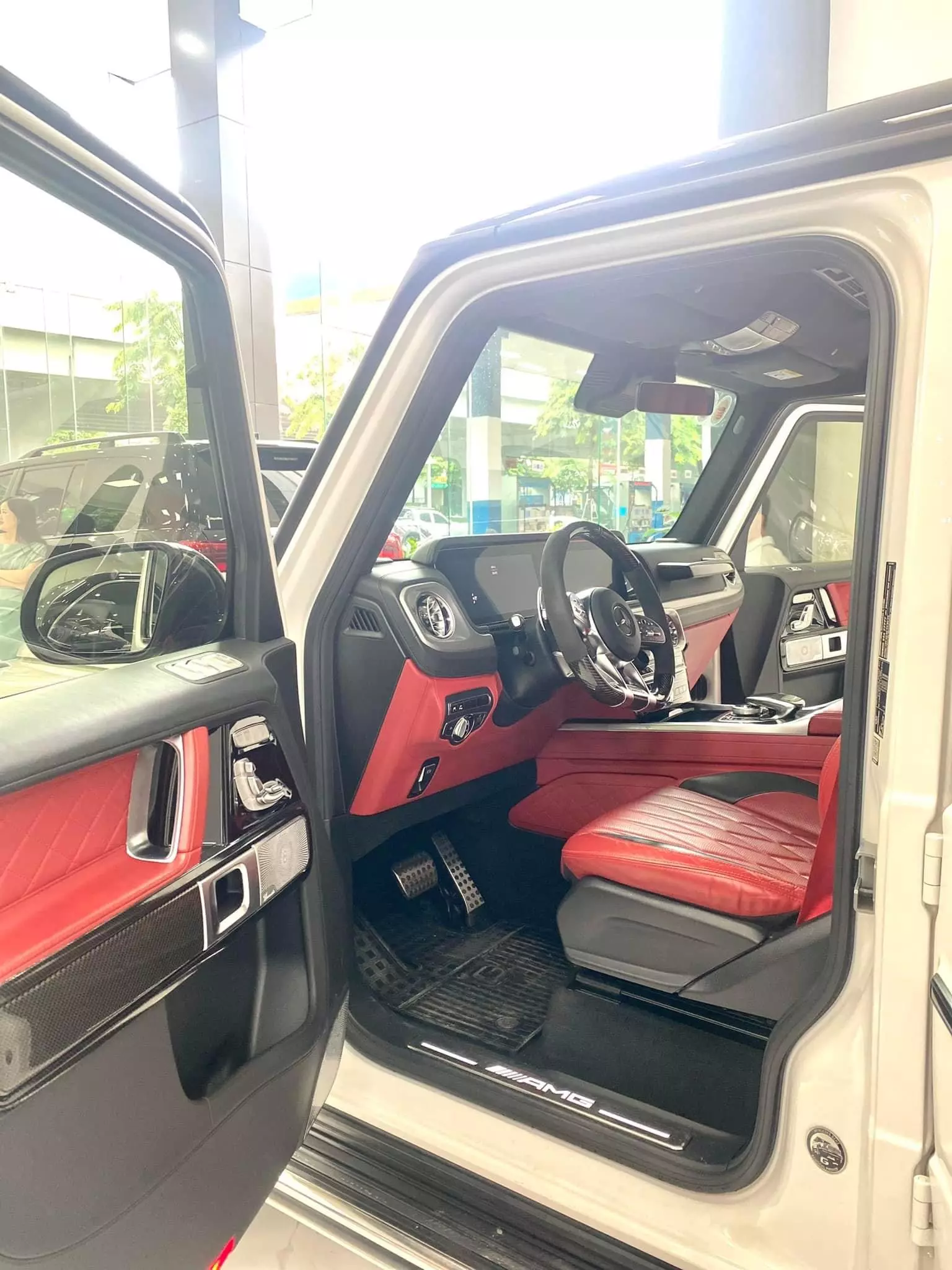 Bán Mercedes G63 AMG nhập Đức, sản xuất 2021, full các bon, xe mới 99%-4