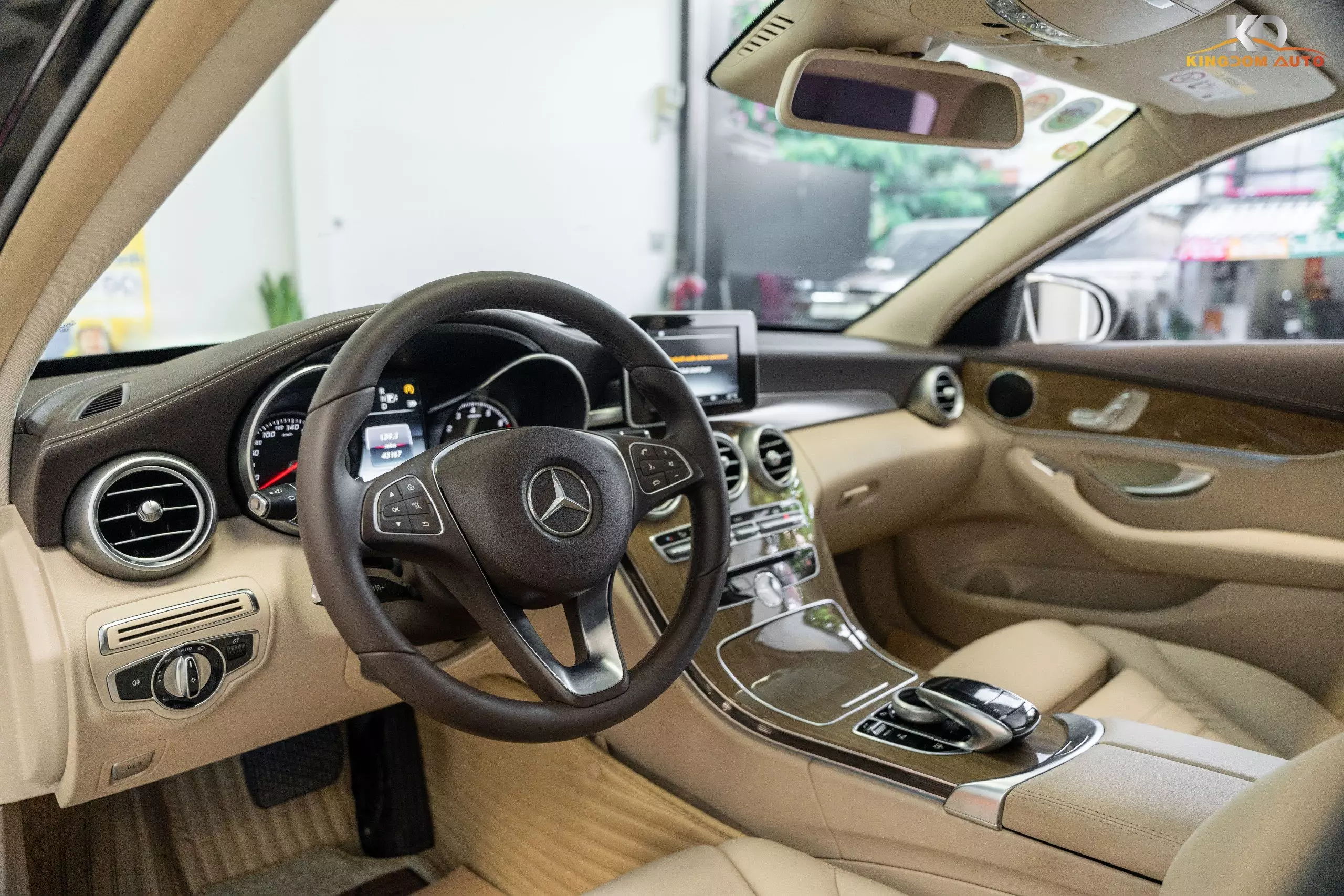 Mercedes C250 Exclusive 2016-4