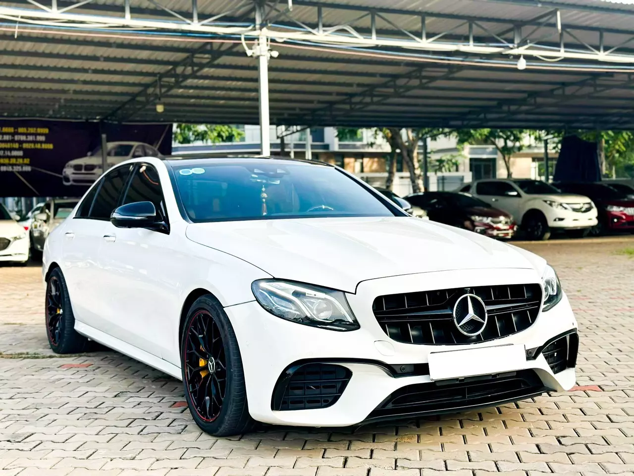 Mer E300 AMG sx 2020 Up full E63 thể thao cá tính cho anh em sành chơi.-0