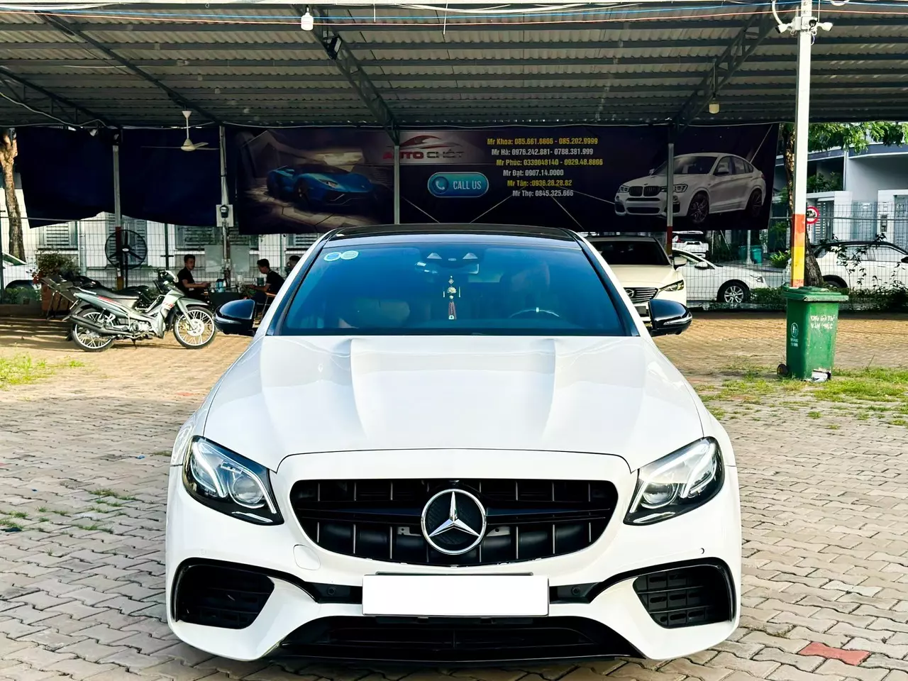 Mer E300 AMG sx 2020 Up full E63 thể thao cá tính cho anh em sành chơi.-7