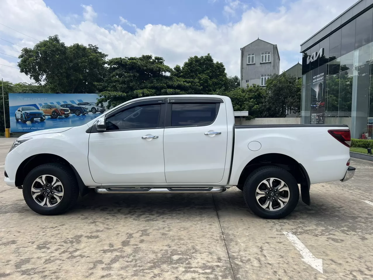 Cần Bán Xe Bán Tải Mazda Bt50 Sản Xuất Năm 2018 -3