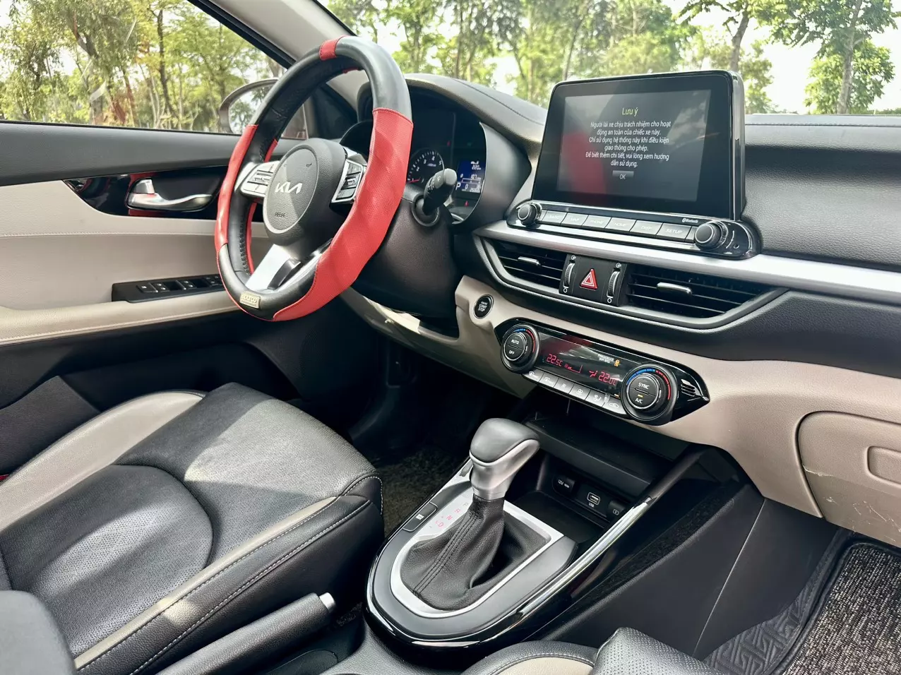 CHÍNH CHỦ CẦN BÁN XE KIA LUXURY 2022 ĐỎ RỰC RỠ-8