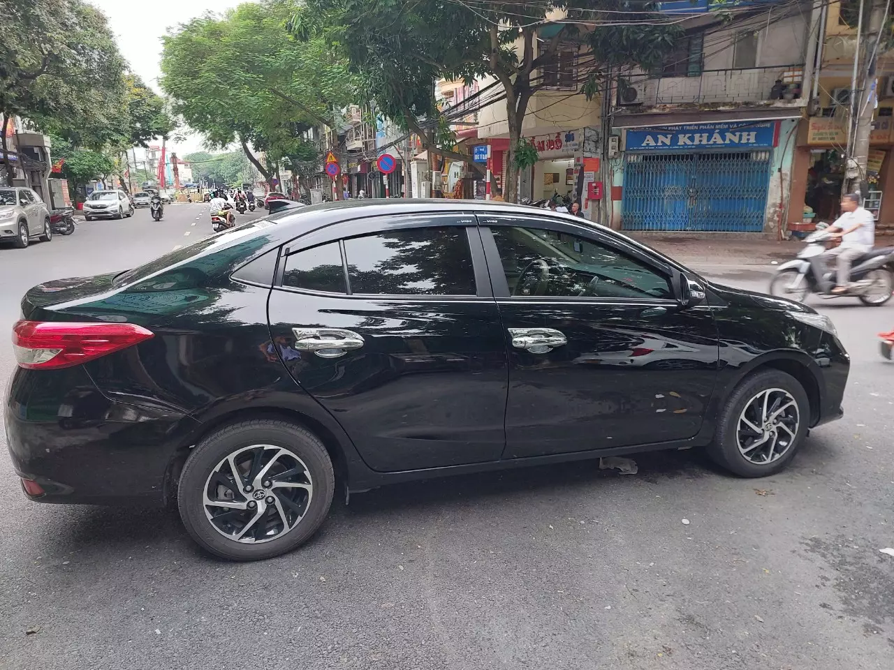  Chính chủ Cần bán Xe Vios bản E tự động -3