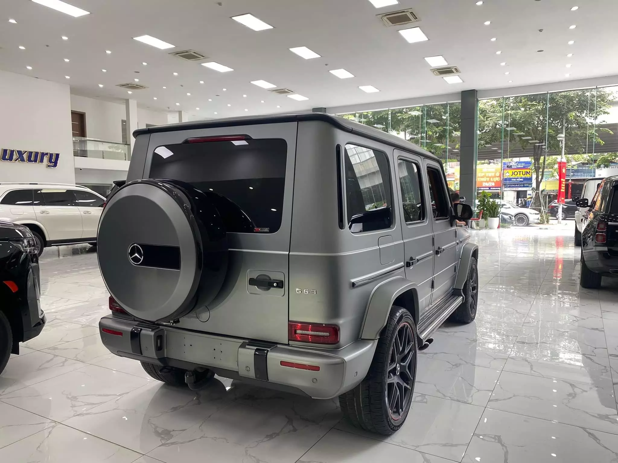 Bán Mercedes G63 Edition one Model 2020, xám xi măng, nội thất Hermes-5