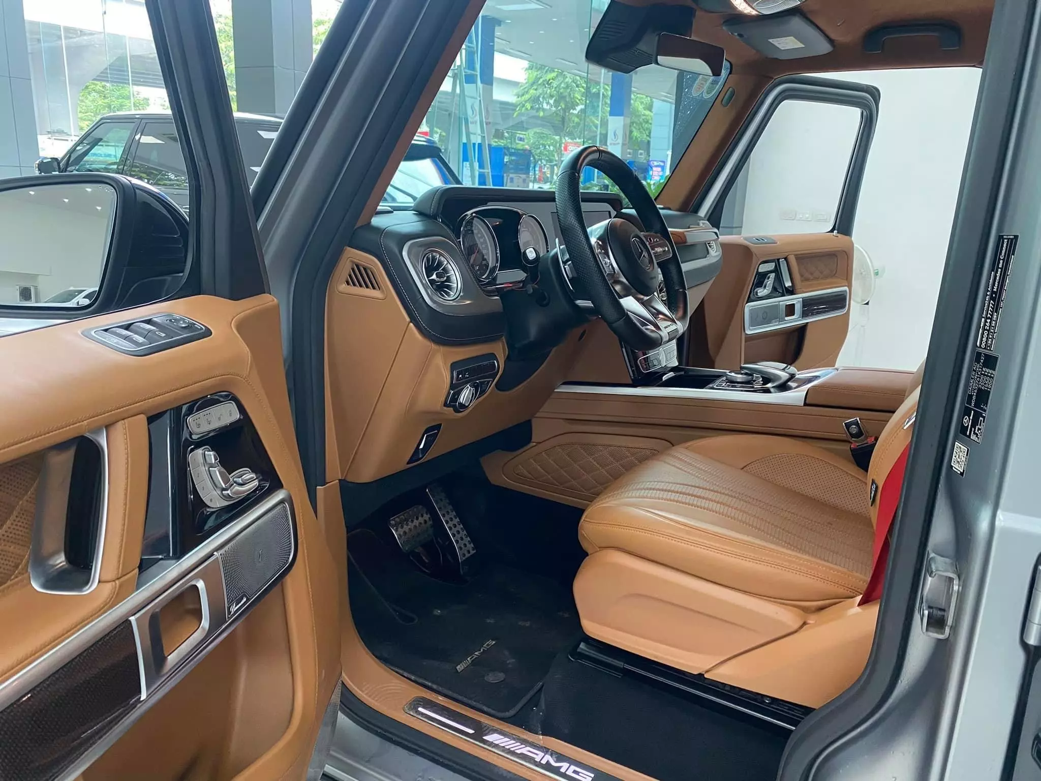 Bán Mercedes G63 Edition one Model 2020, xám xi măng, nội thất Hermes-7