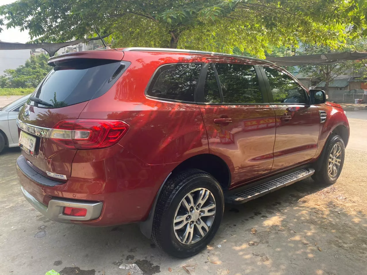 Em chính chủ bán xe Ford Everest 2018 2.0 AT Trend Đỏ -1