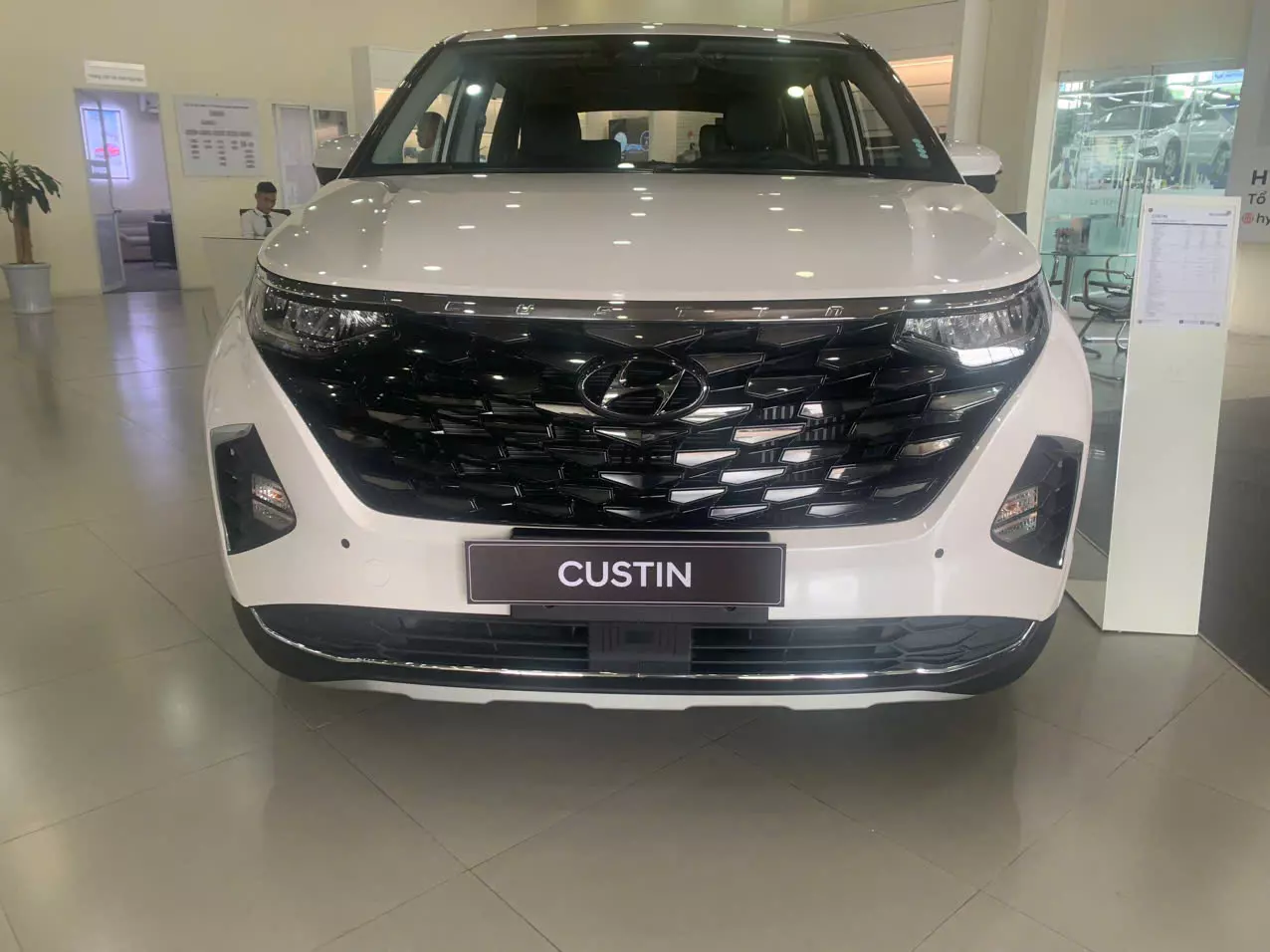 Showroom Hyundai Đông Anh Hotline 0915543133  Chuyên cung cấp các dòng xe mới, mẫu mã đa dạng-12