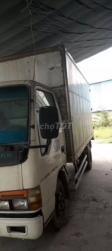 Bán Xe tải 1t 8 isuzu thùng dài 4m4.-0