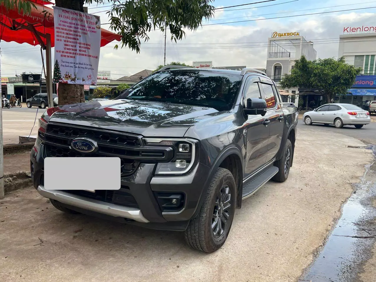 Cần bán Ford Ranger 2023 giá cạnh tranh-4