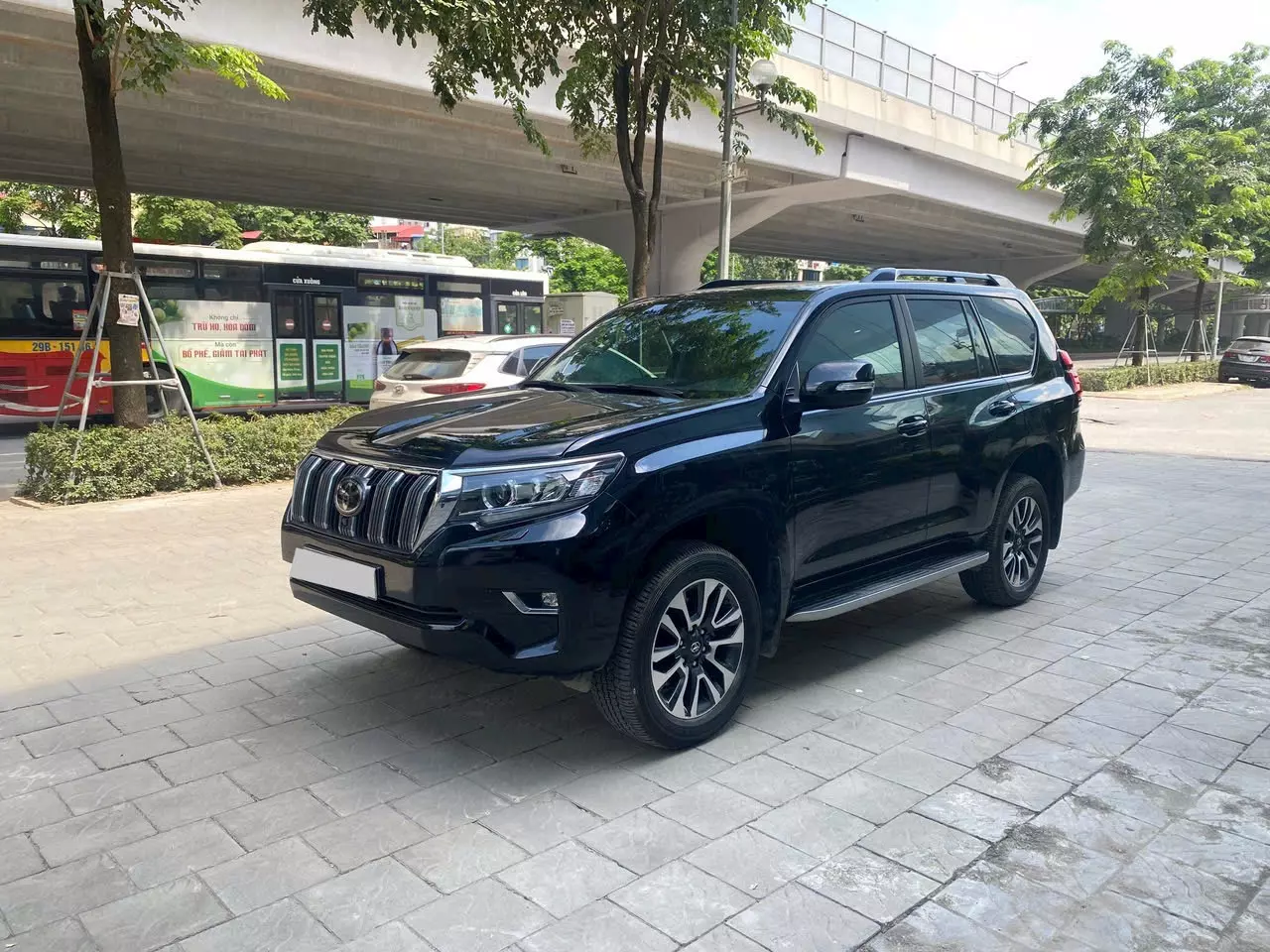 Toyota Prado VX Model 2022, xe cực đẹp, biển Hà Nội, hoá đơn VAT cao.-1