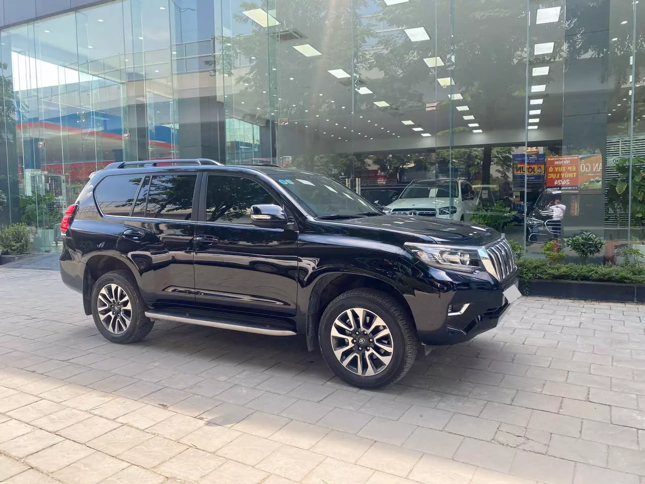 Toyota Prado VX Model 2022, xe cực đẹp, biển Hà Nội, hoá đơn VAT cao.-2