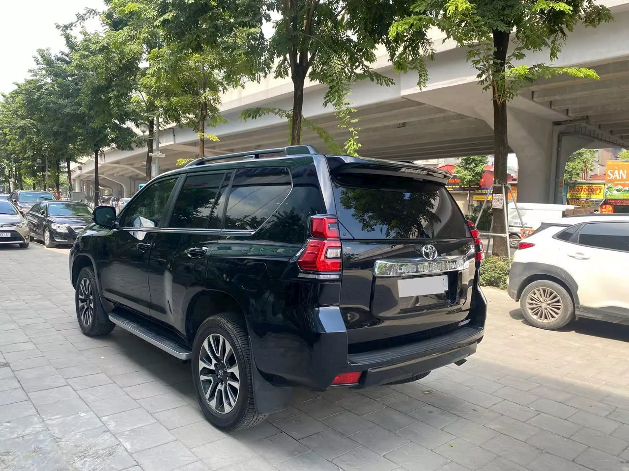 Toyota Prado VX Model 2022, xe cực đẹp, biển Hà Nội, hoá đơn VAT cao.-6