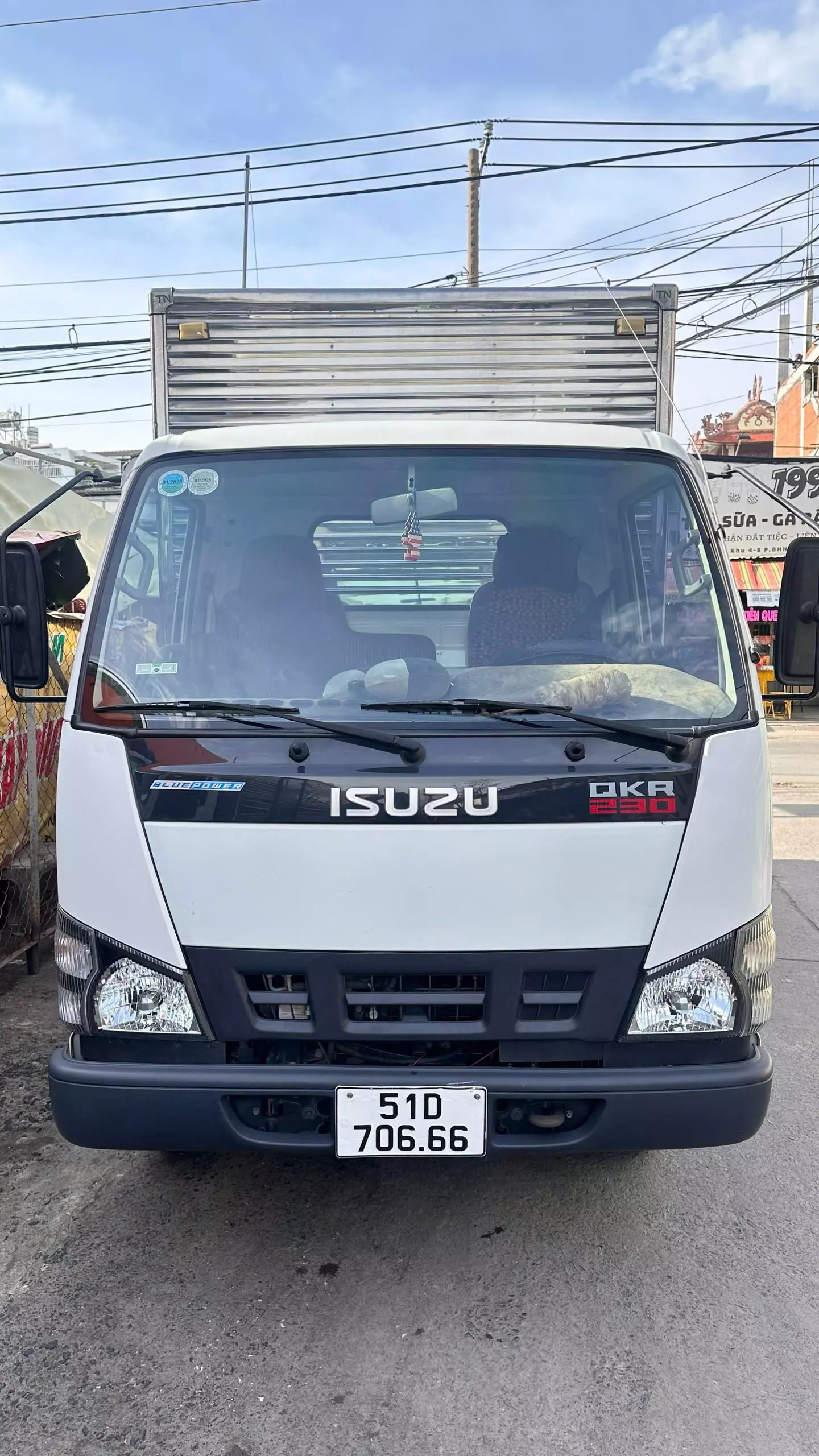   Chính Chủ Cần Bán Xe Tải Isuzu Xuất Xứ Nhật Bản Sản Xuất Năm 2021-0