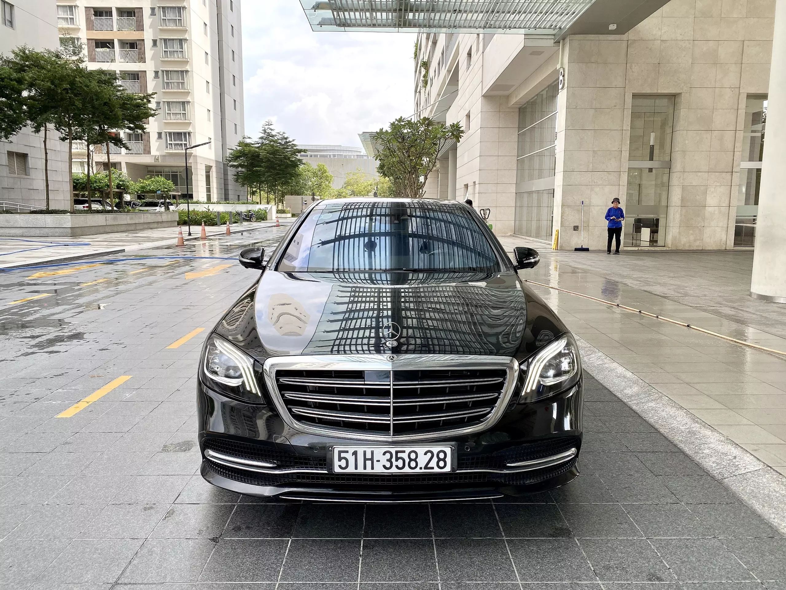 Bán xe Mercedes S450L Đen Nâu 2019 chạy 12000km rất ít, giá 2,5xx-0