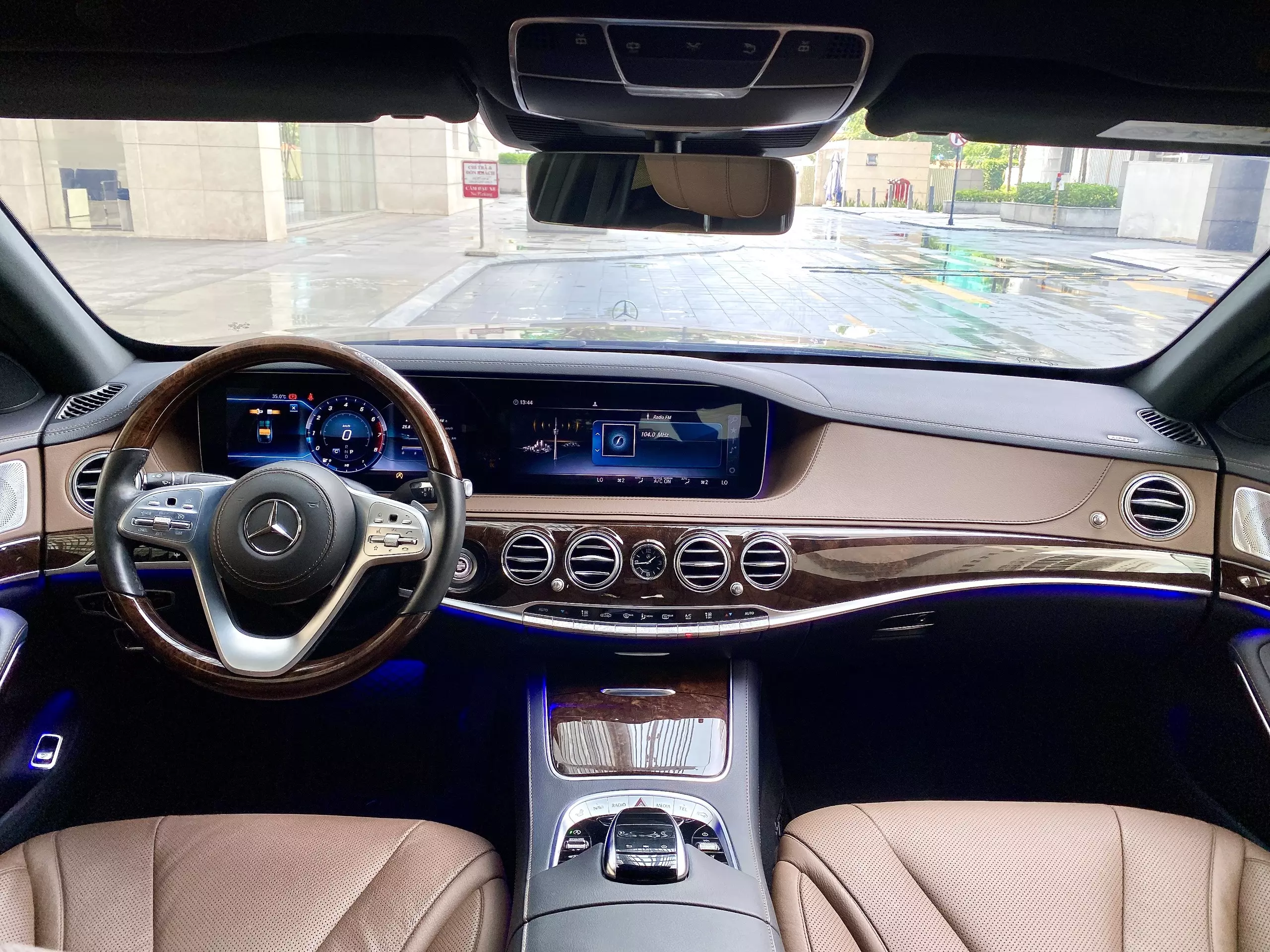 Bán xe Mercedes S450L Đen Nâu 2019 chạy 12000km rất ít, giá 2,5xx-10