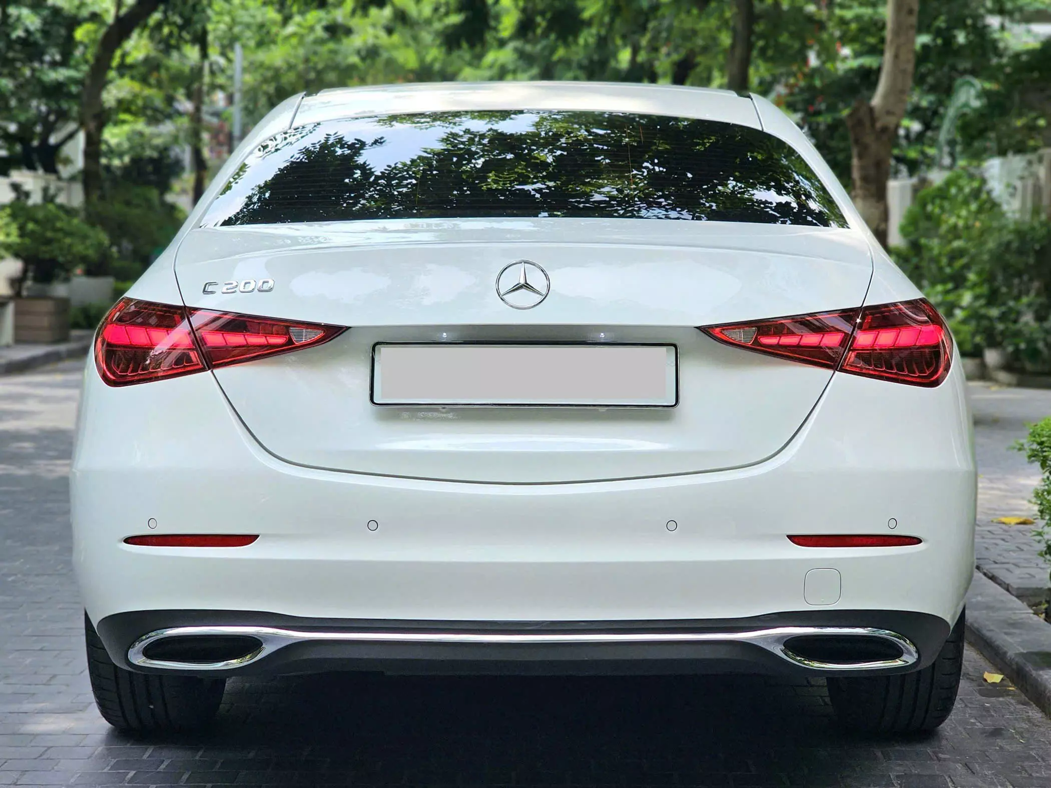 Xe Mercedes C200 AVG 2023, màu trắng -8