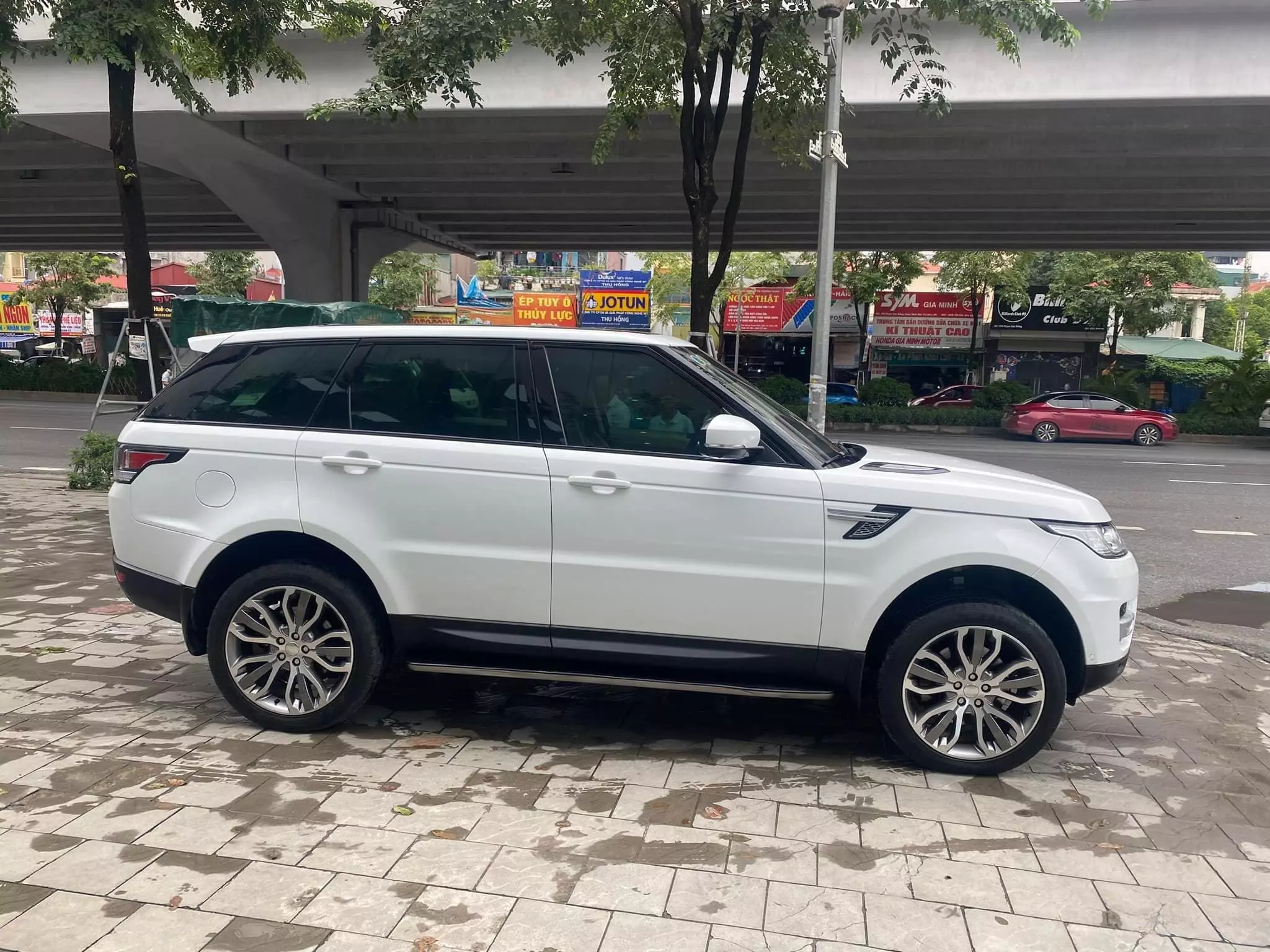 Bán Range Rover Sport Autobigraphy 3.0, đăng ký 2015, 1 chủ Hà Nội.-3