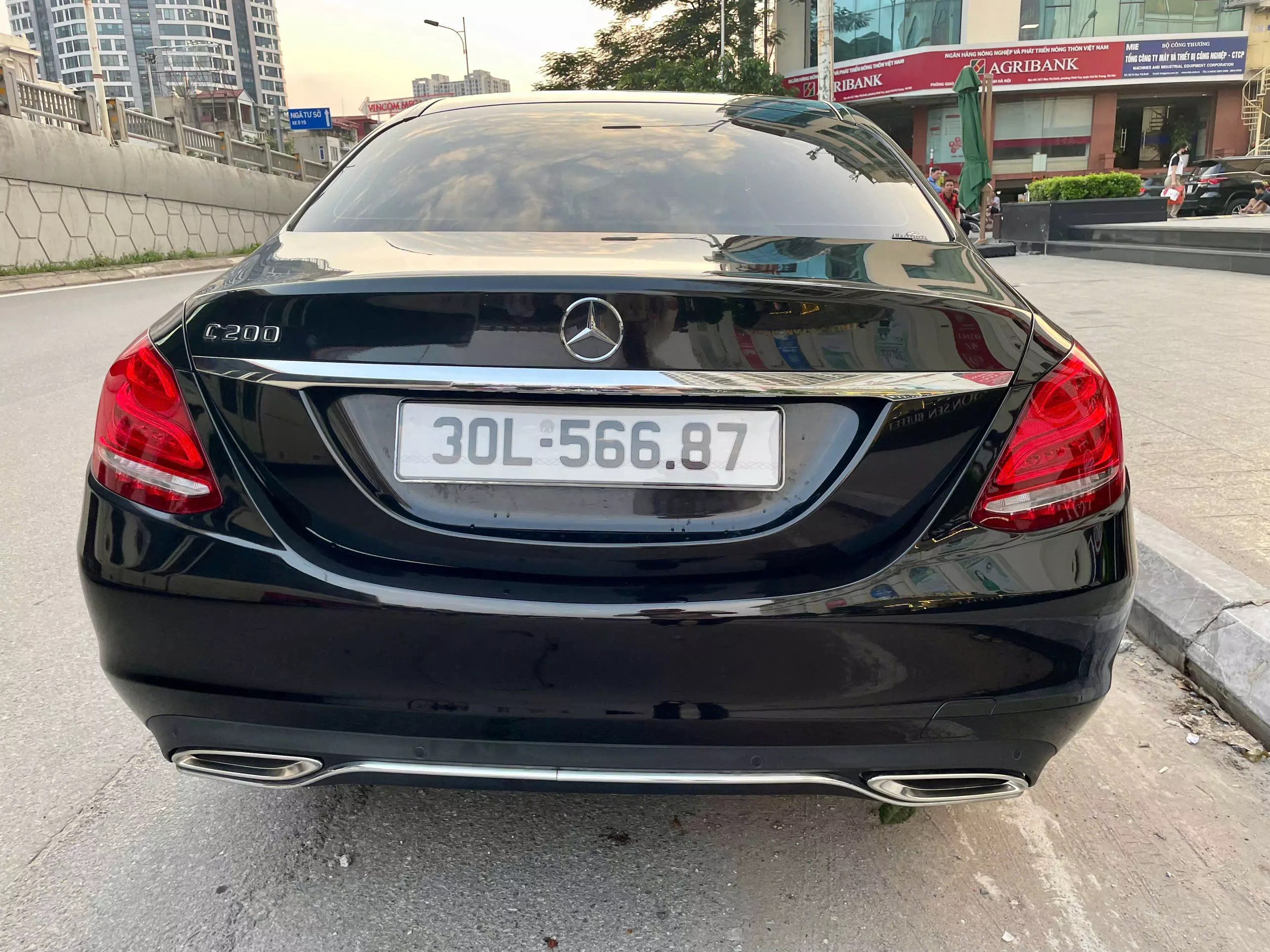 Chính chủ cần bán xe Mercedes C200 bản đặc biệt-1