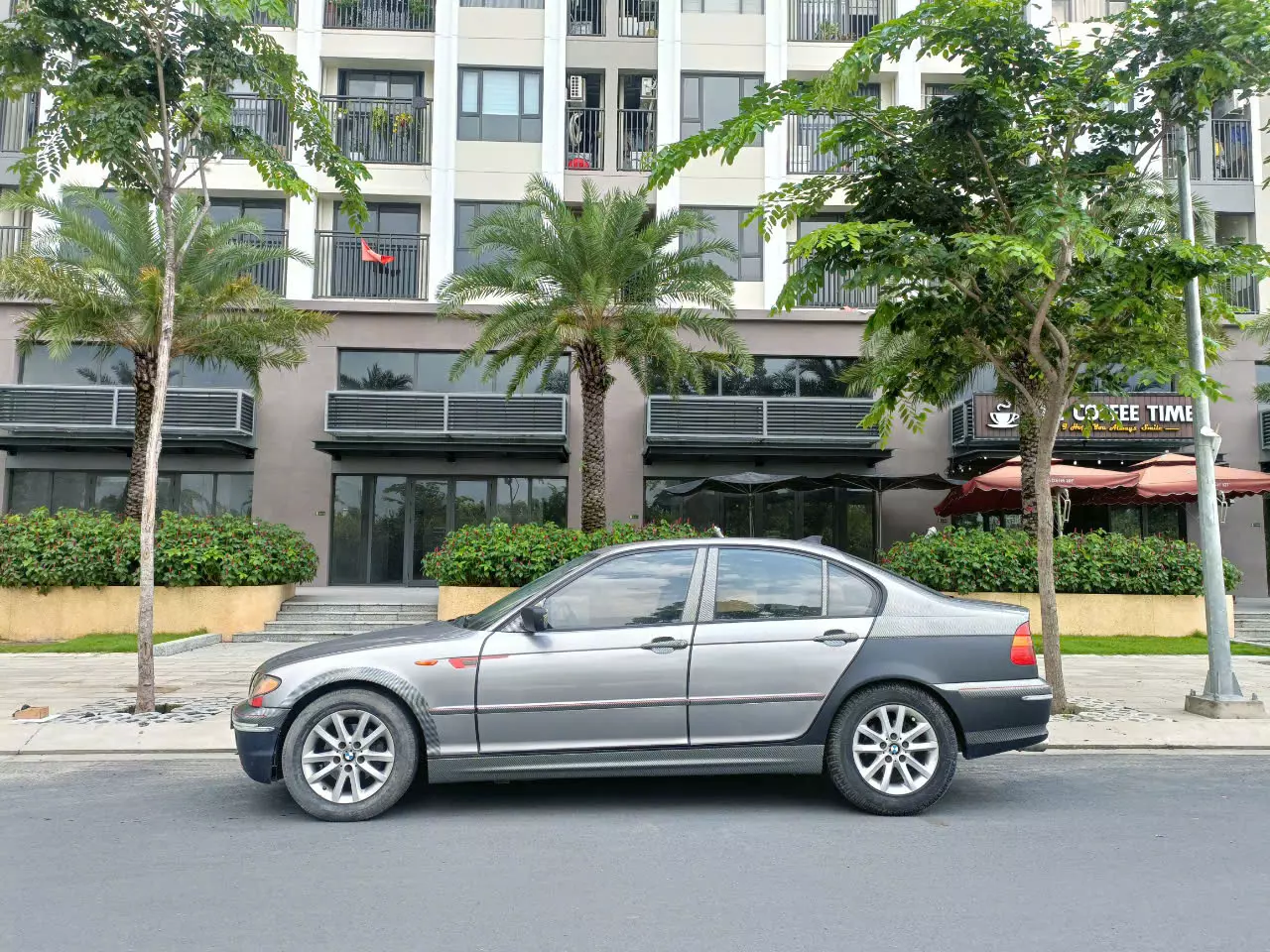 BMW E46 318i 2003 số tự động 2.0-0