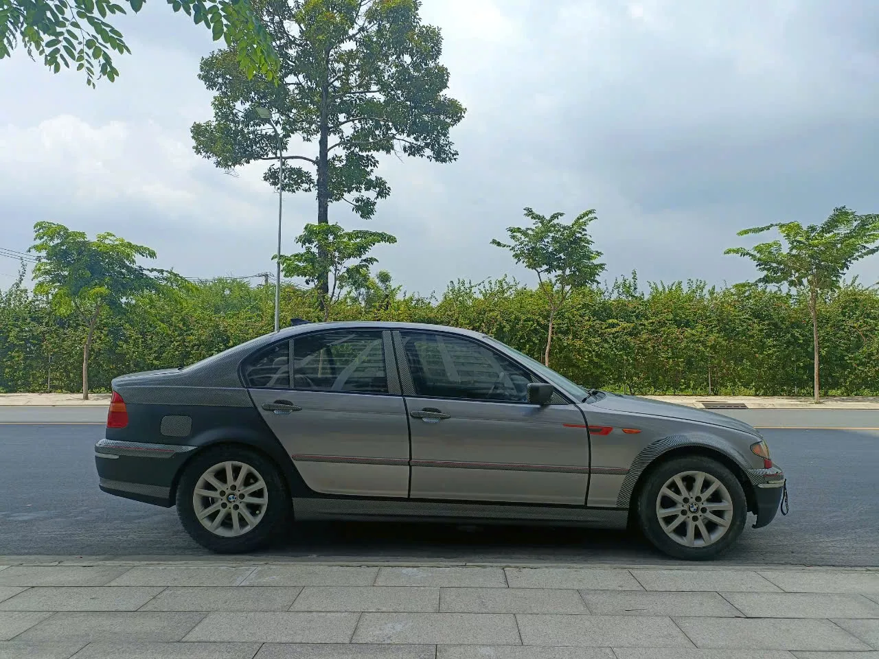 BMW E46 318i 2003 số tự động 2.0-3