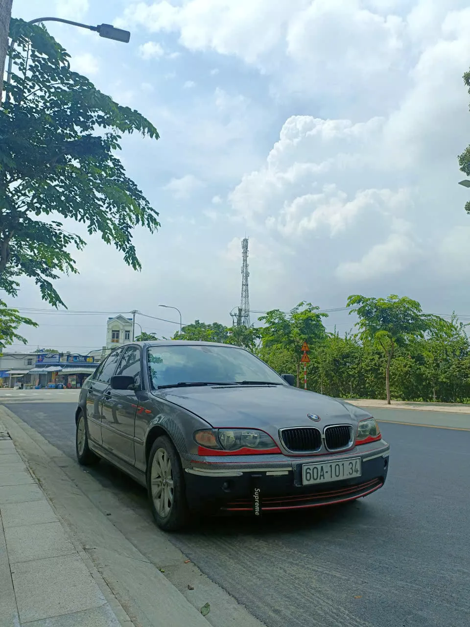 BMW E46 318i 2003 số tự động 2.0-4