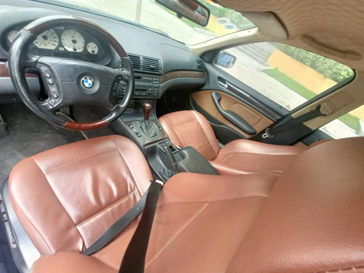 BMW E46 318i 2003 số tự động 2.0-6