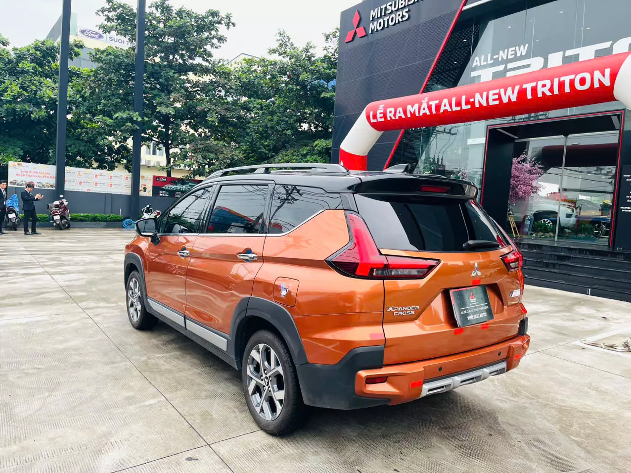 Chính chủ cần bán xe - Mitsubishi Xpander Cross 2023-4