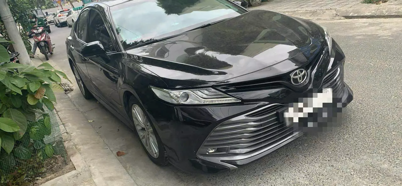 TOYOTA CAMRY 2.5Q sx 2019 nhập Thái màu Đen.Xe siêu đẹp-4